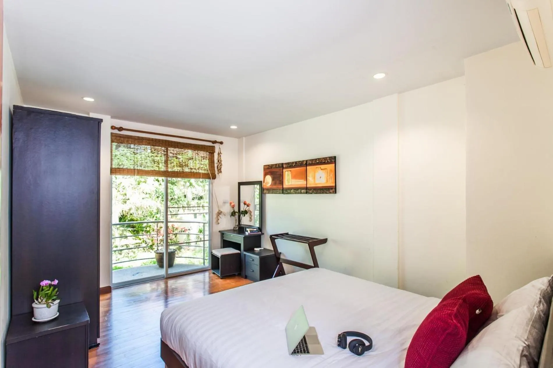 Floor plan, Bed in Kata Top View by Lofty