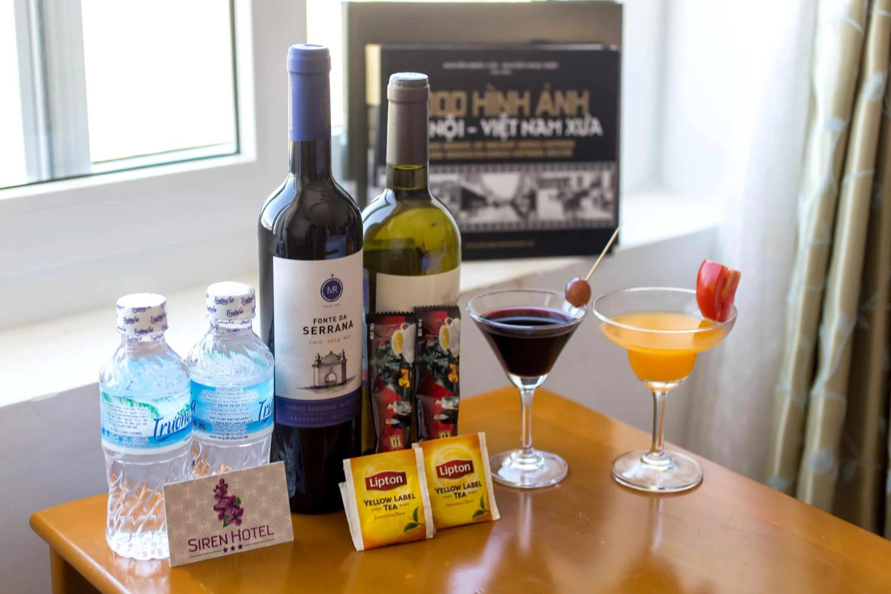 Decorative detail in Siren Flower Hotel