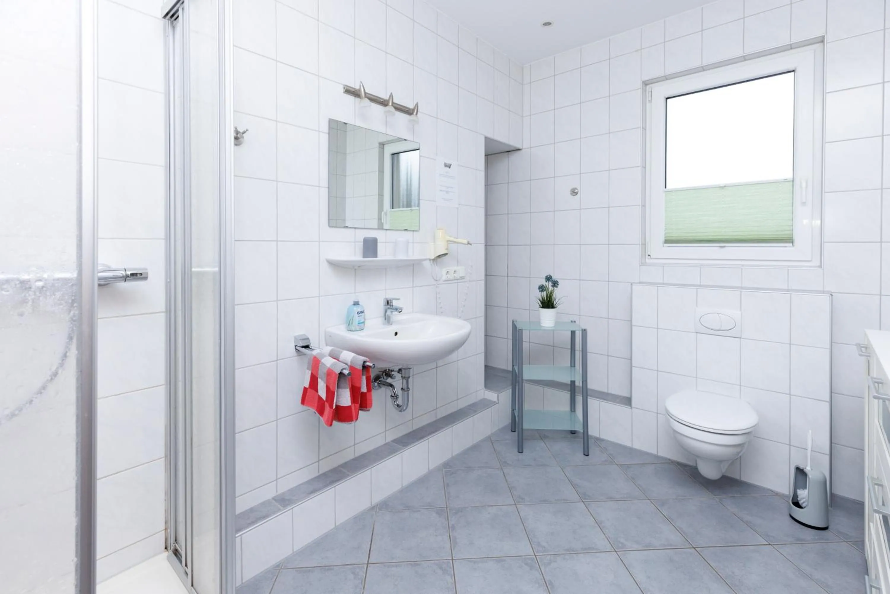 Bathroom in Deichhotel Grube