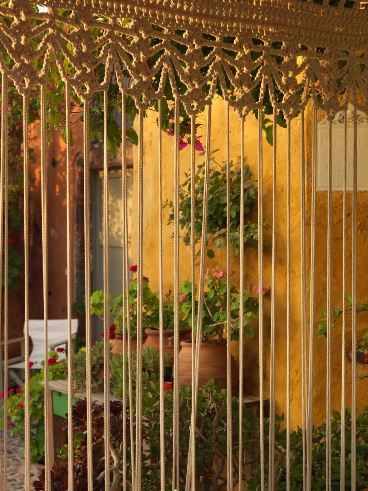 Garden in AFOURA HOUSES by K&K