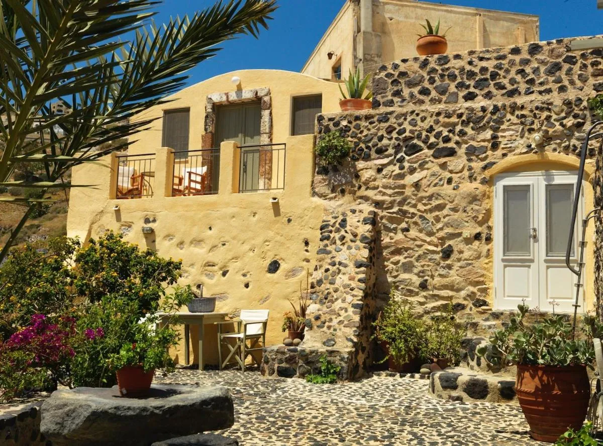 Property building in AFOURA HOUSES by K&K