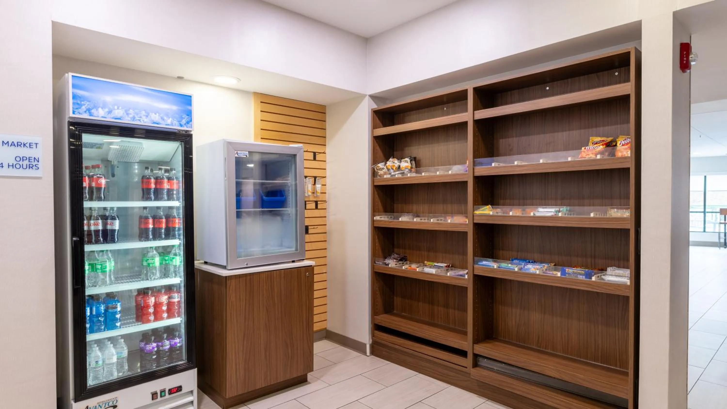 Holiday Inn Express & Suites Macon - I-475 by IHG