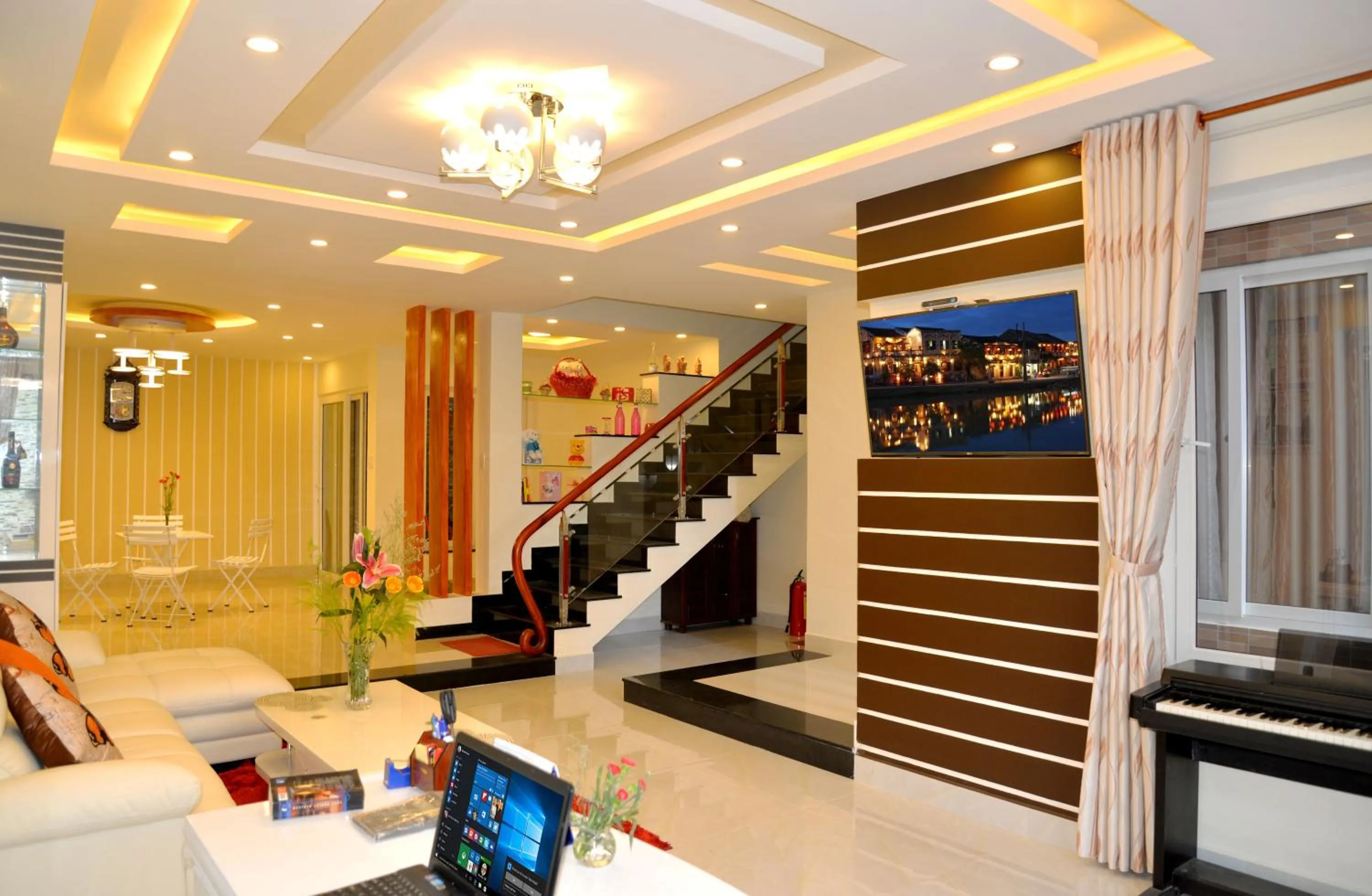 Lobby or reception in Nu Ni Homestay