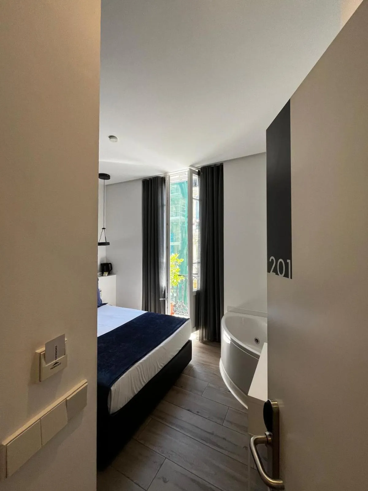 Hot Tub, Bed in Hotel El Siglo