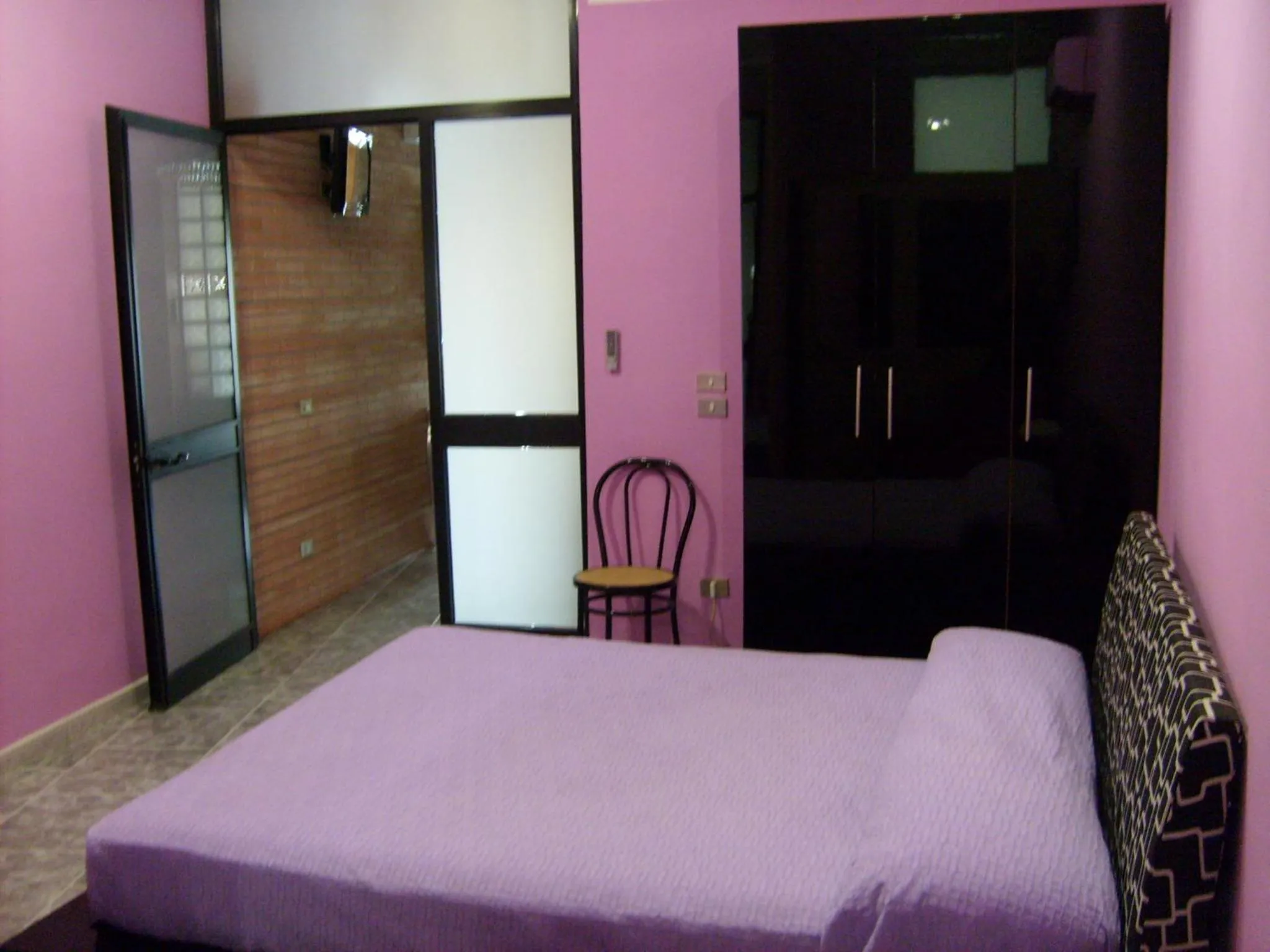 TV and multimedia, Bed in Hotel Sirio