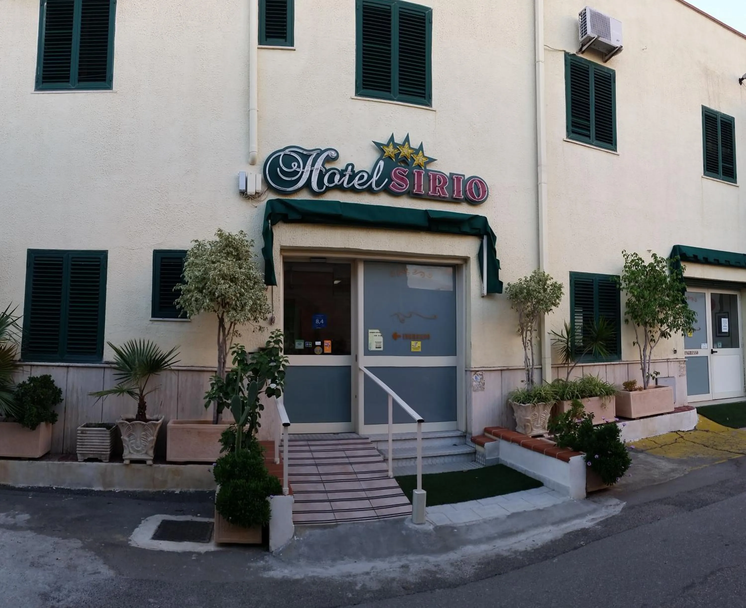 Property building in Hotel Sirio