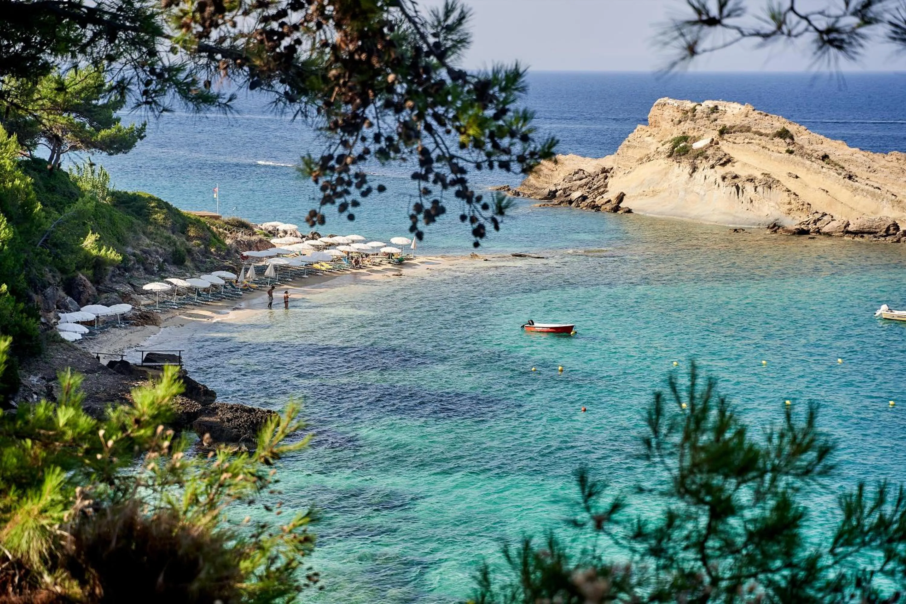 Beach in White Rocks Hotel Kefalonia