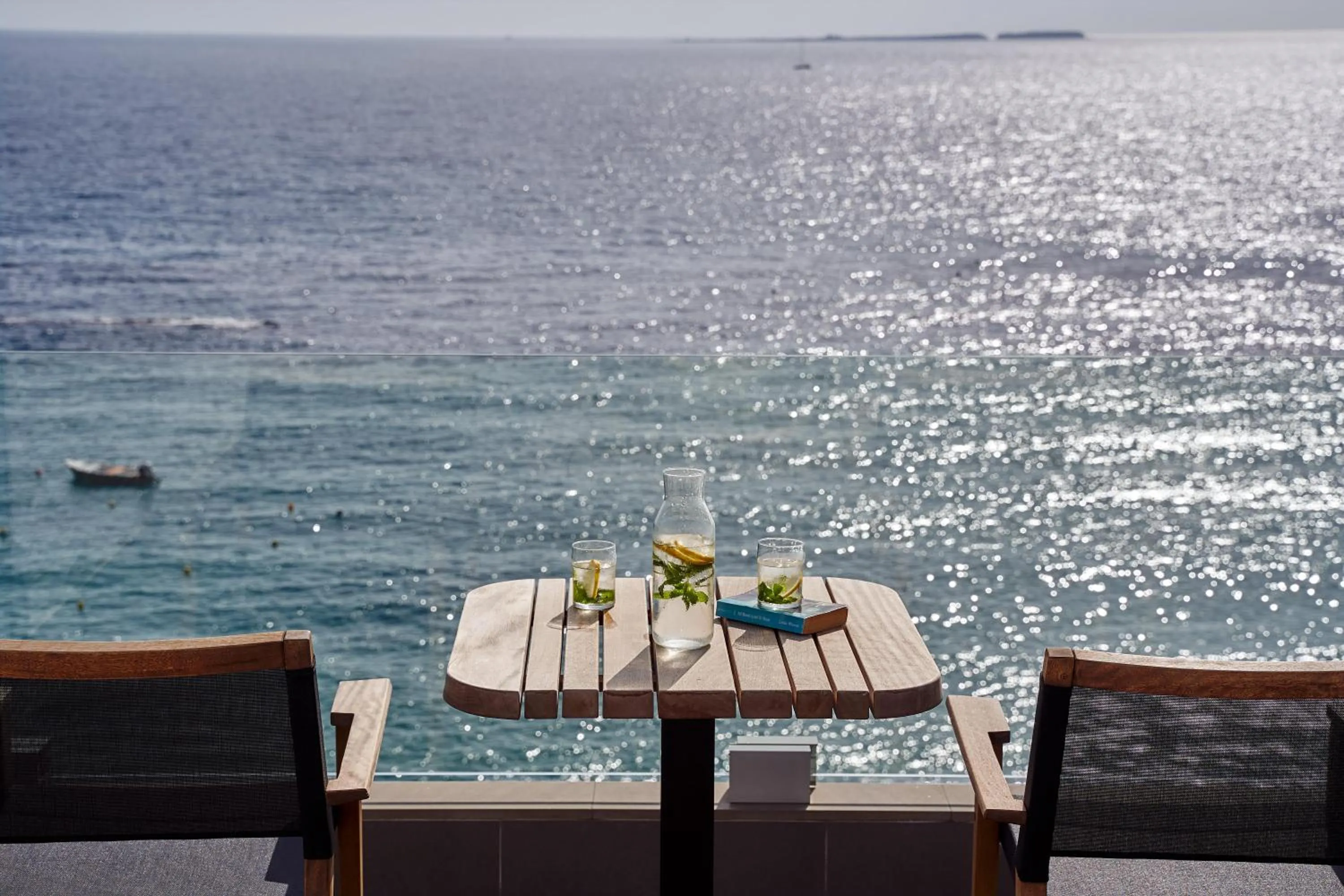 Beach in White Rocks Hotel Kefalonia