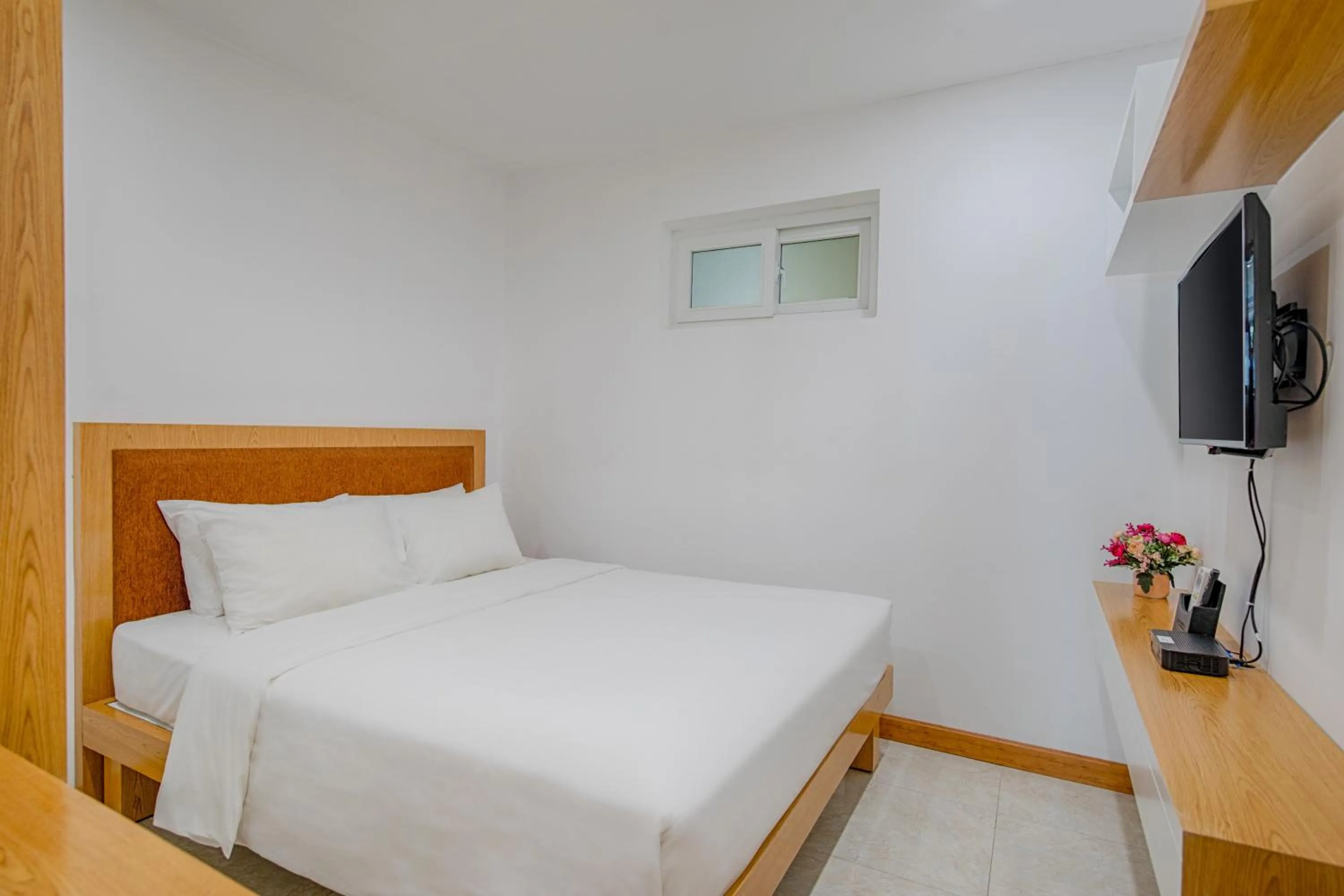 Bed in SEA QUEEN Hotel