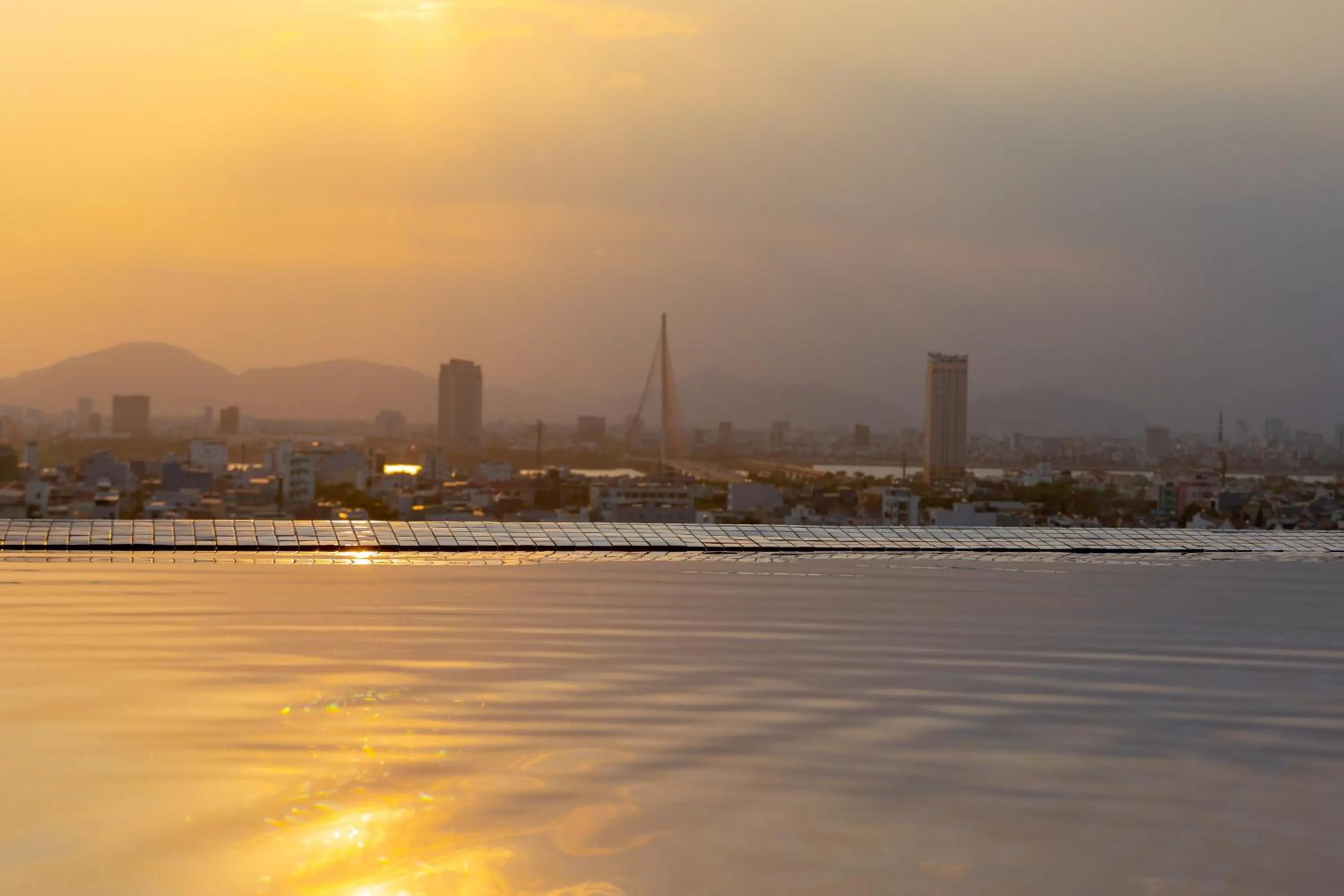 Sunrise in SEA QUEEN Hotel