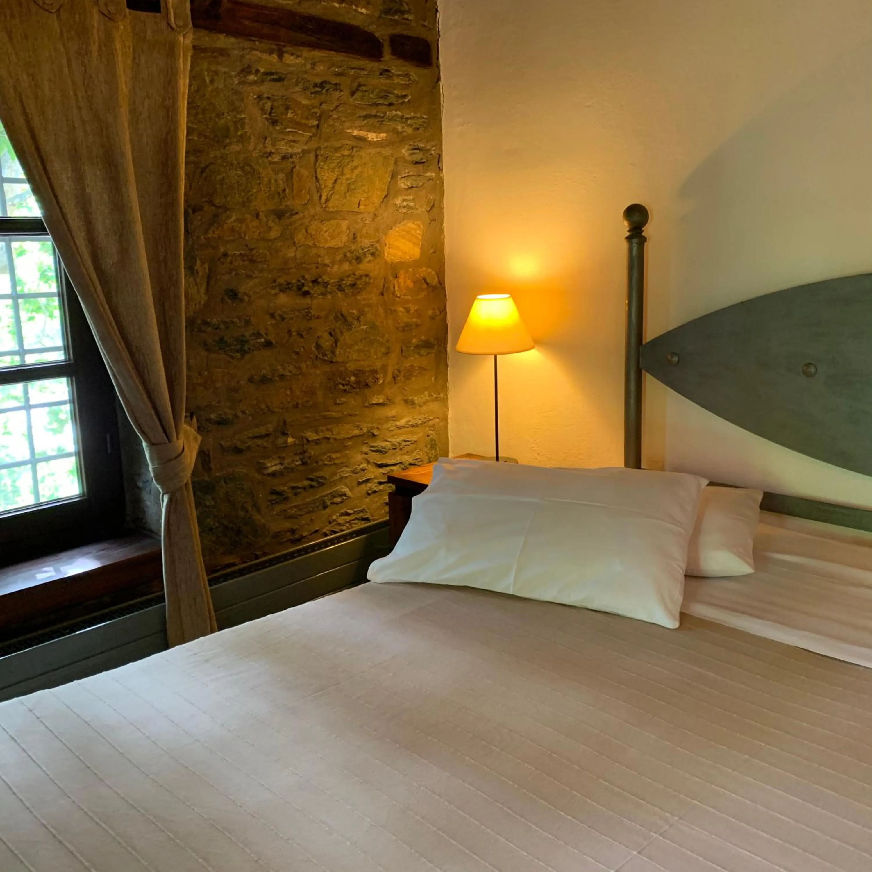 Bed in Palio Eleotrivio Guesthouse