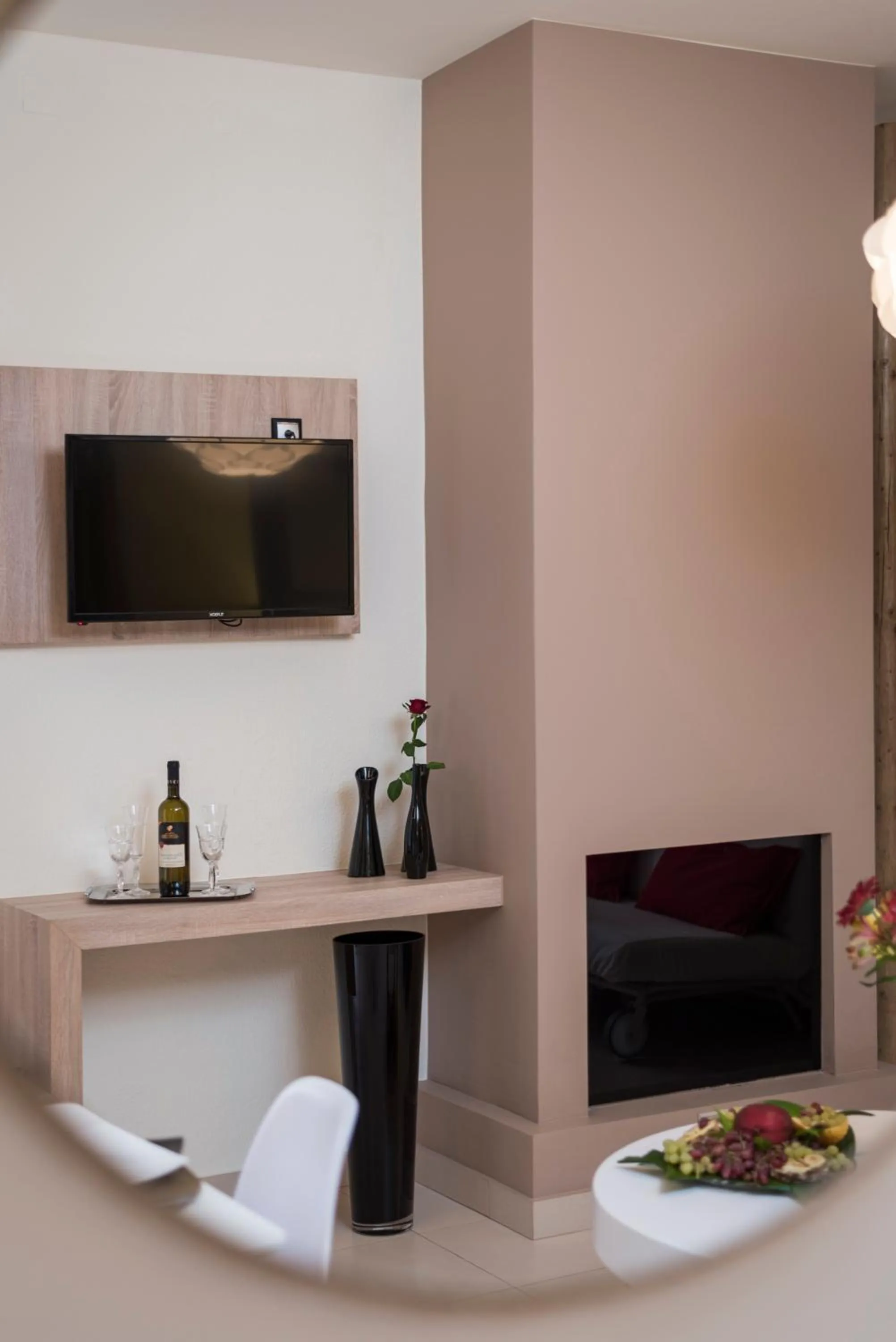 TV and multimedia in Sea & City Apartments