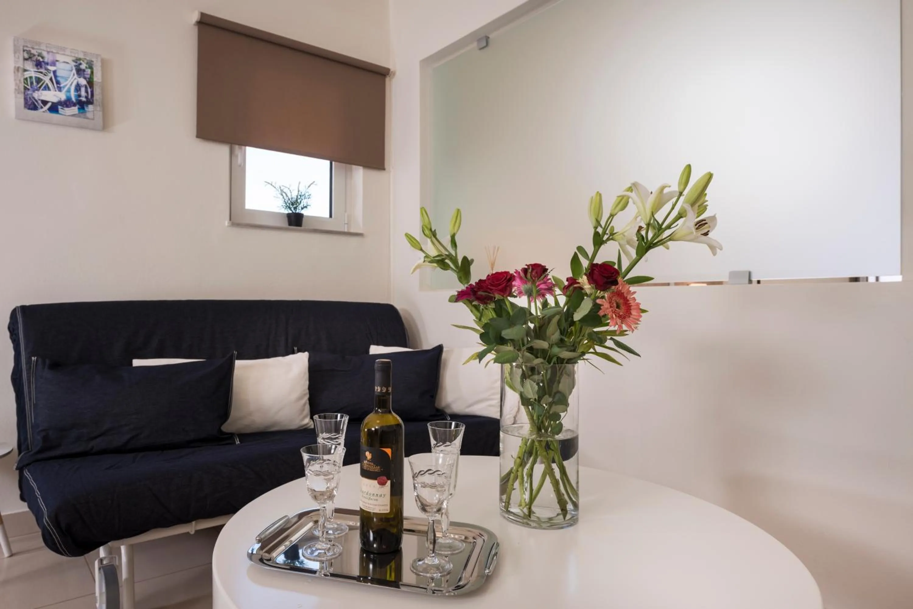 Decorative detail in Sea & City Apartments