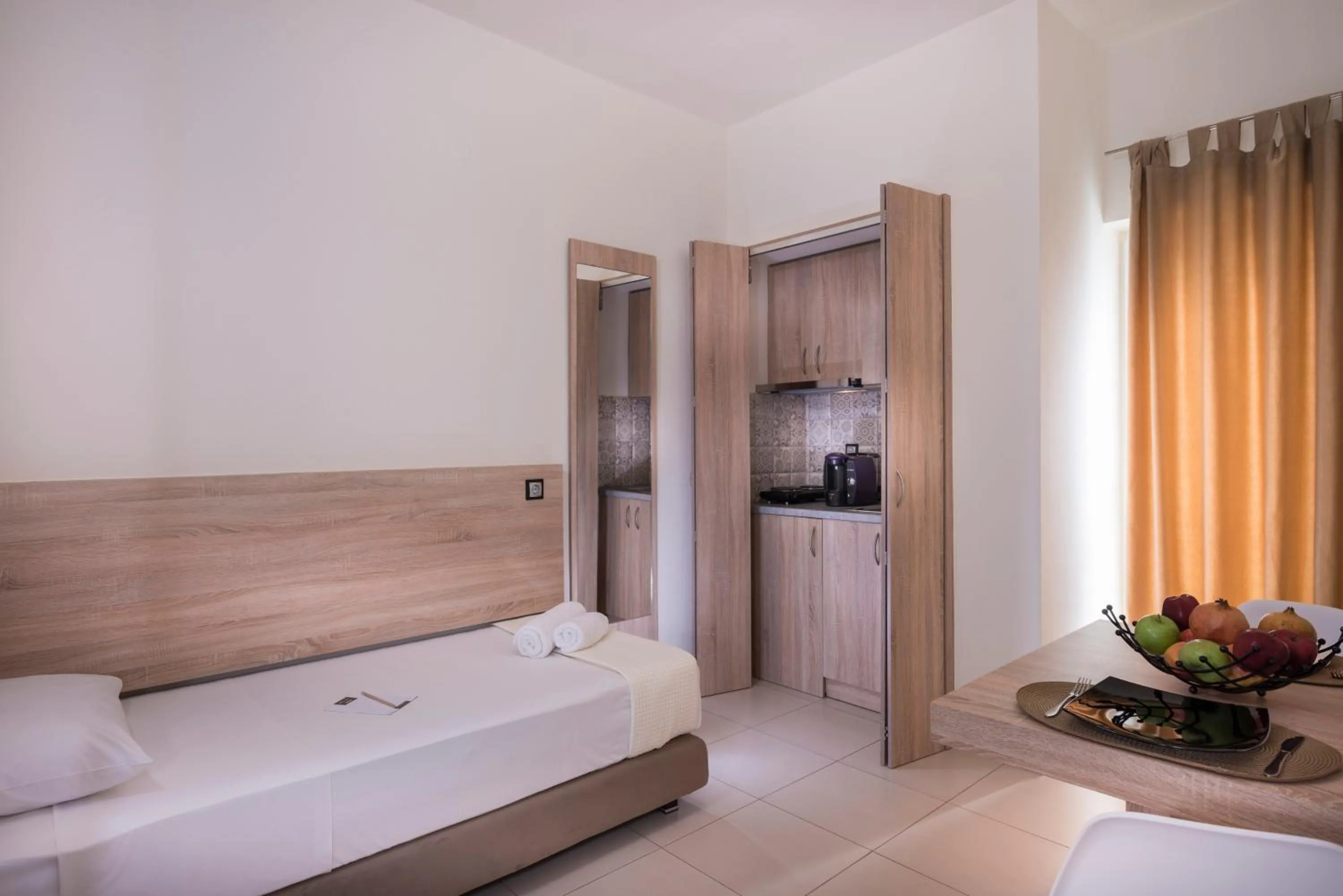 Bedroom, Bed in Sea & City Apartments