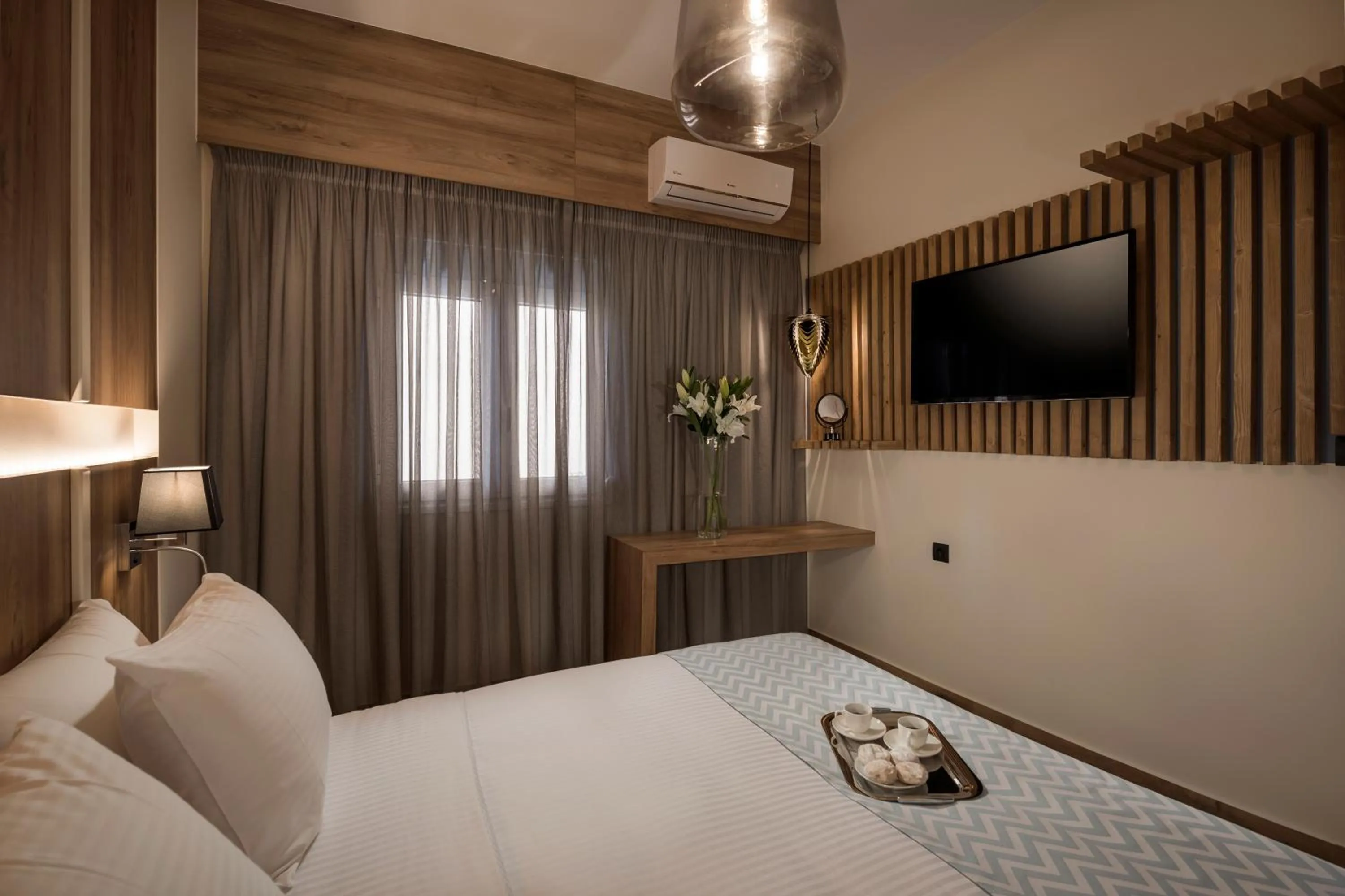 Photo of the whole room, Bed in Sea & City Apartments