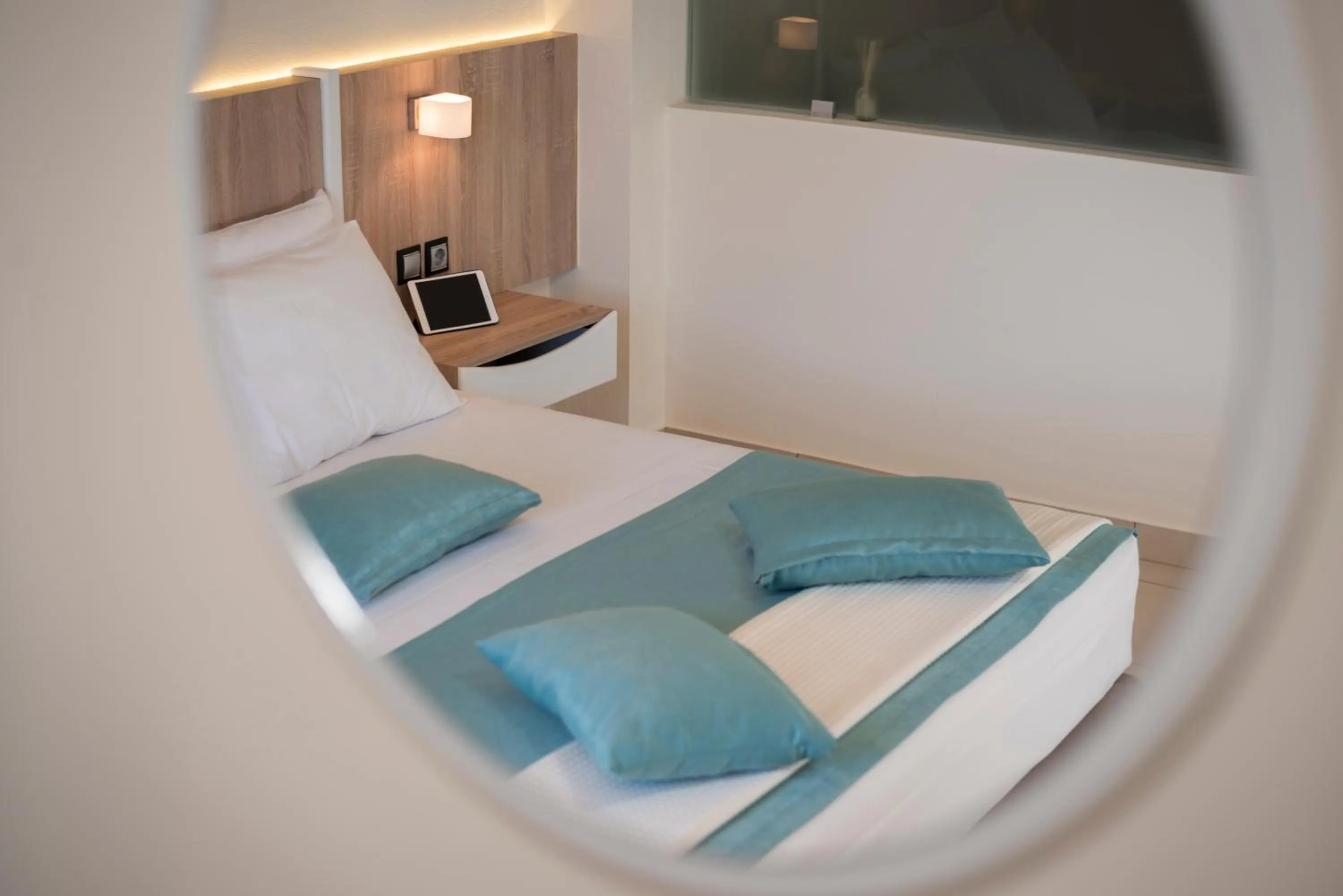 Bed in Sea & City Apartments