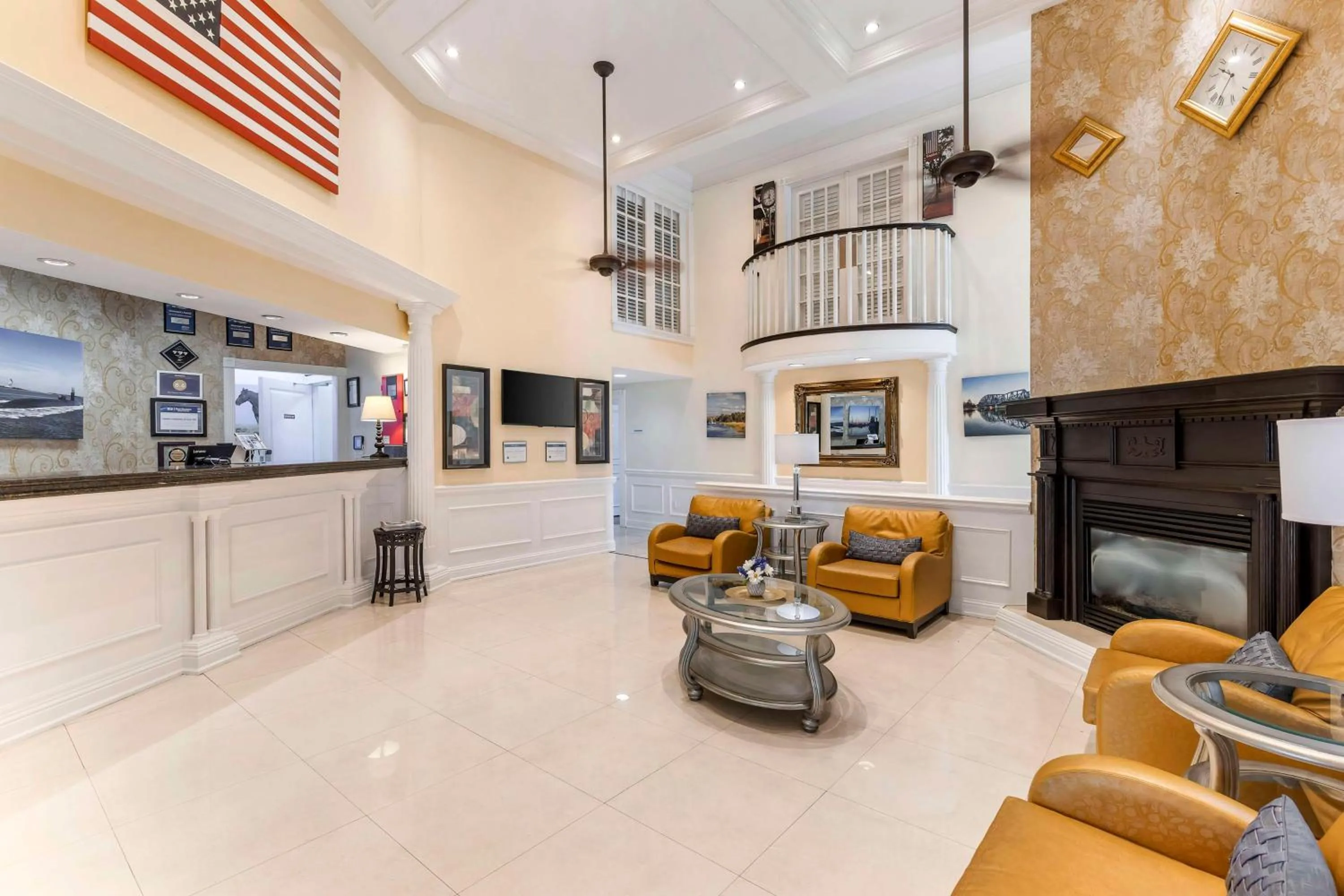 Lobby or reception in Best Western Plus Kingsland