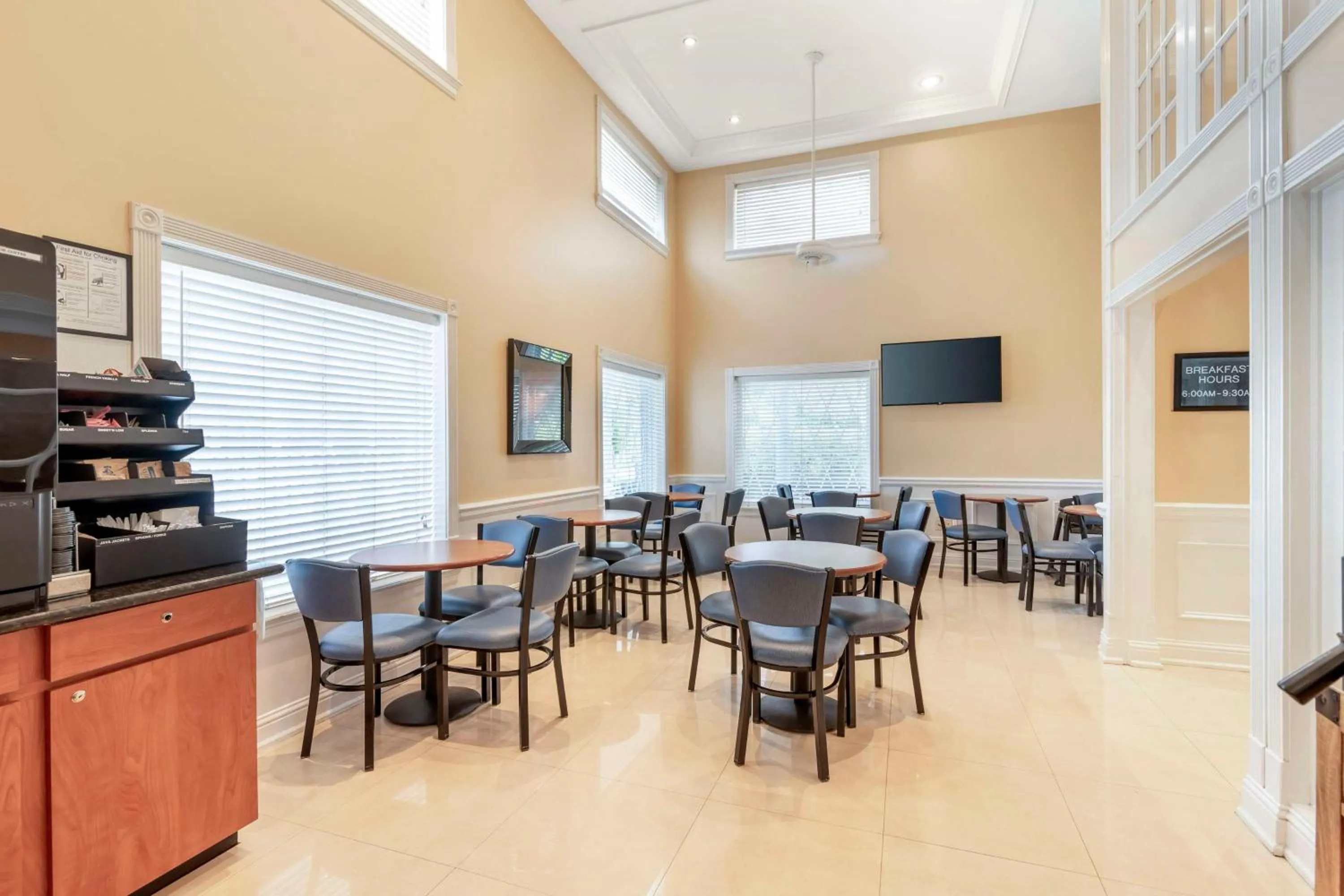 Breakfast in Best Western Plus Kingsland