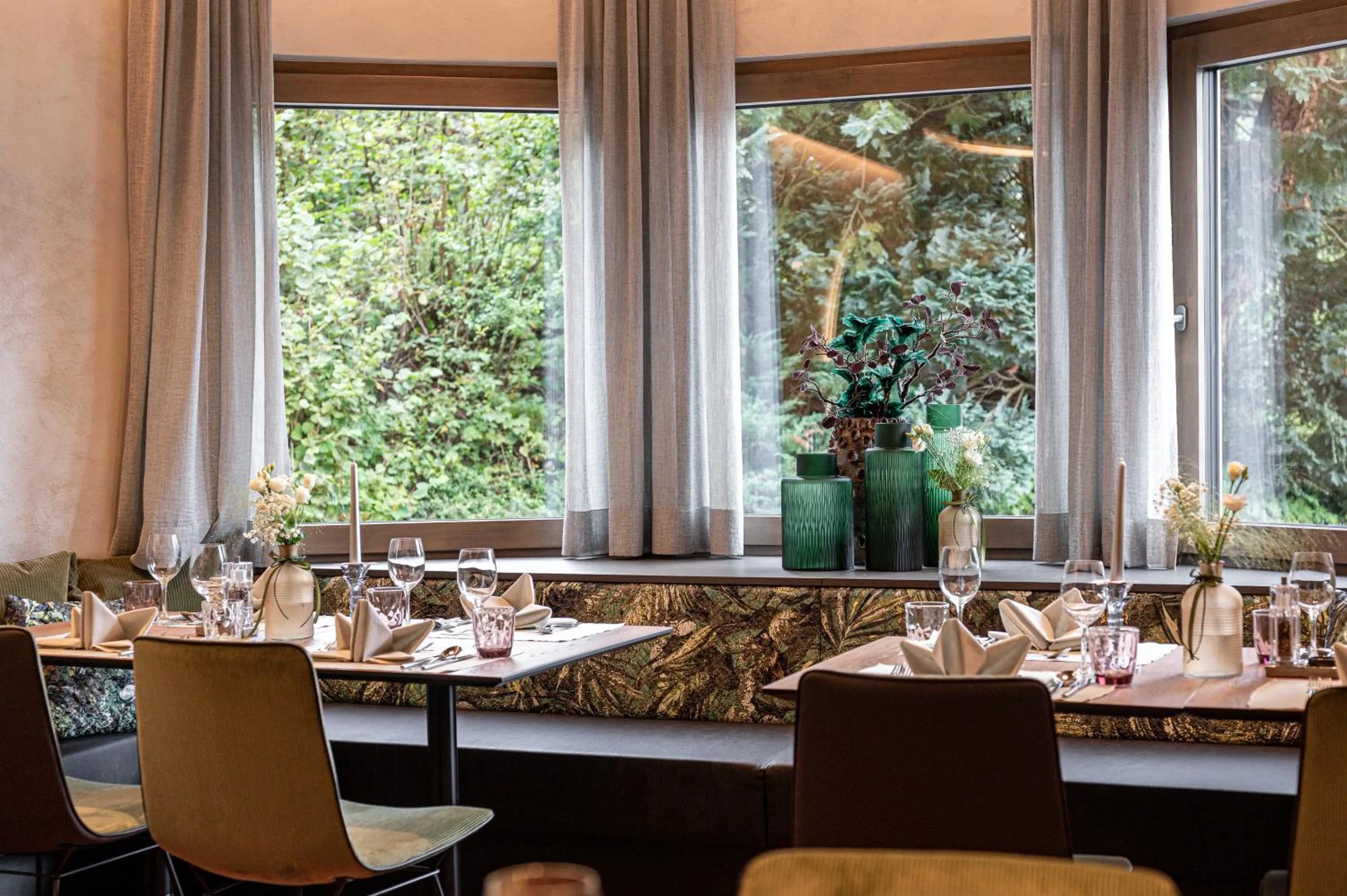 Restaurant/places to eat in Hotel Bruno