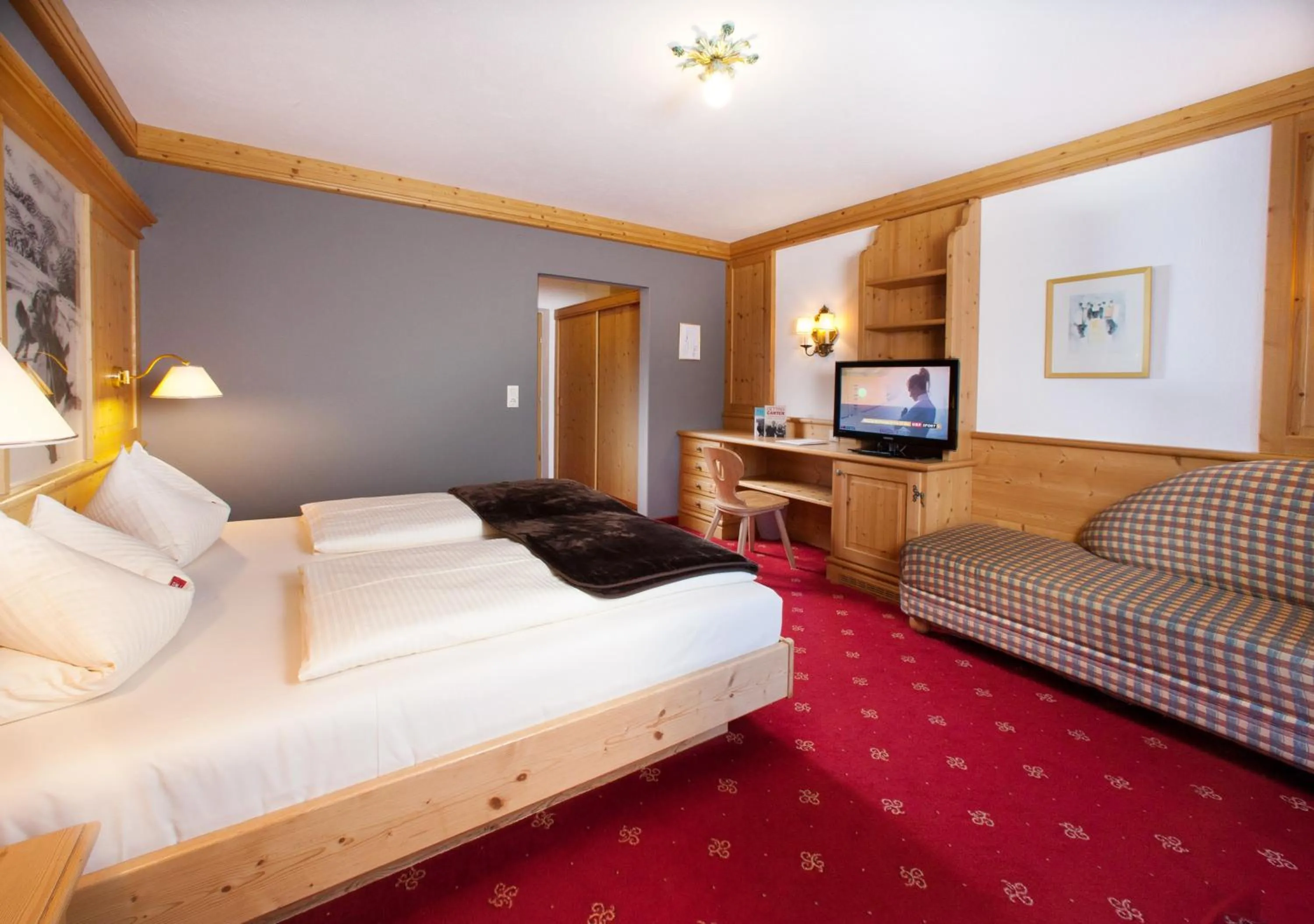 Photo of the whole room, Bed in Hotel Bruno