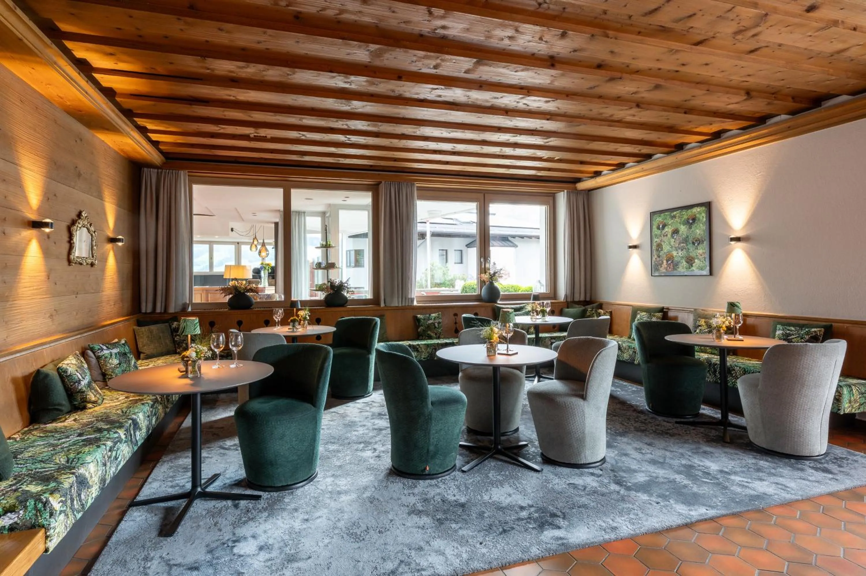 Restaurant/places to eat in Hotel Bruno