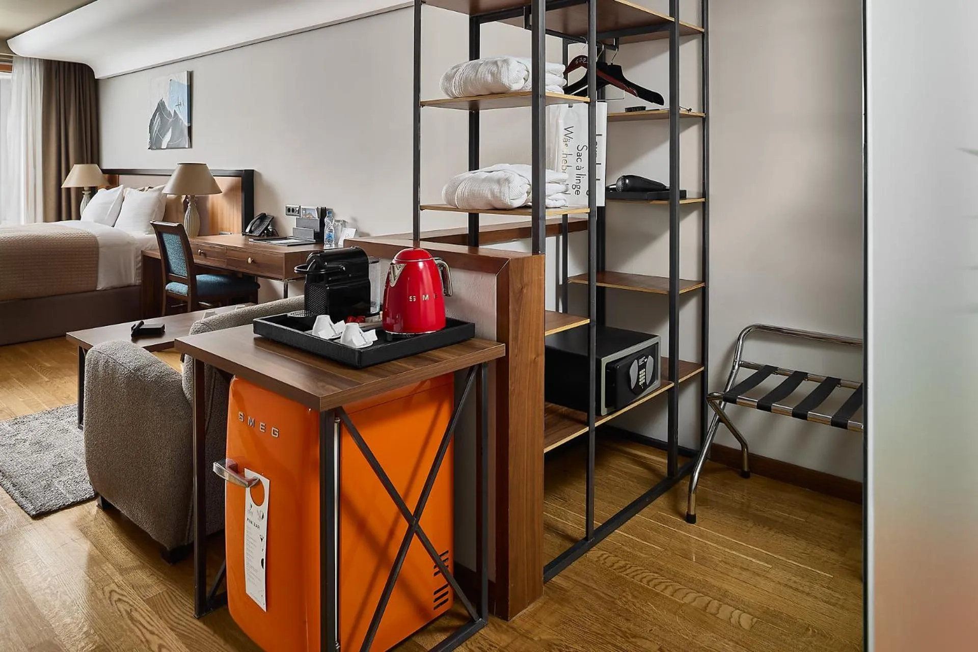 Coffee/tea facilities, Bed in Park Hotel & Spa