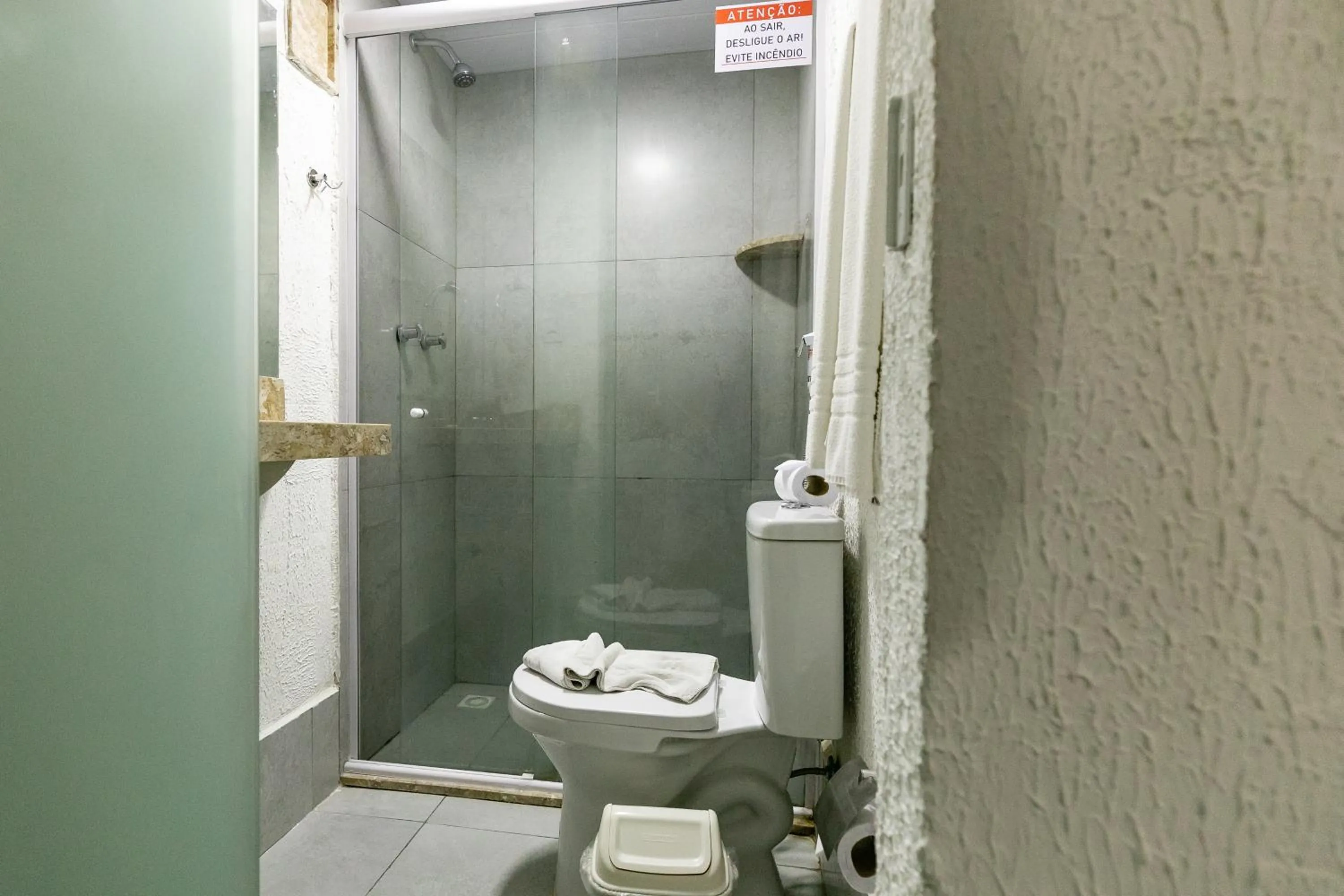 Bathroom in Yak Beach Hotel Natal