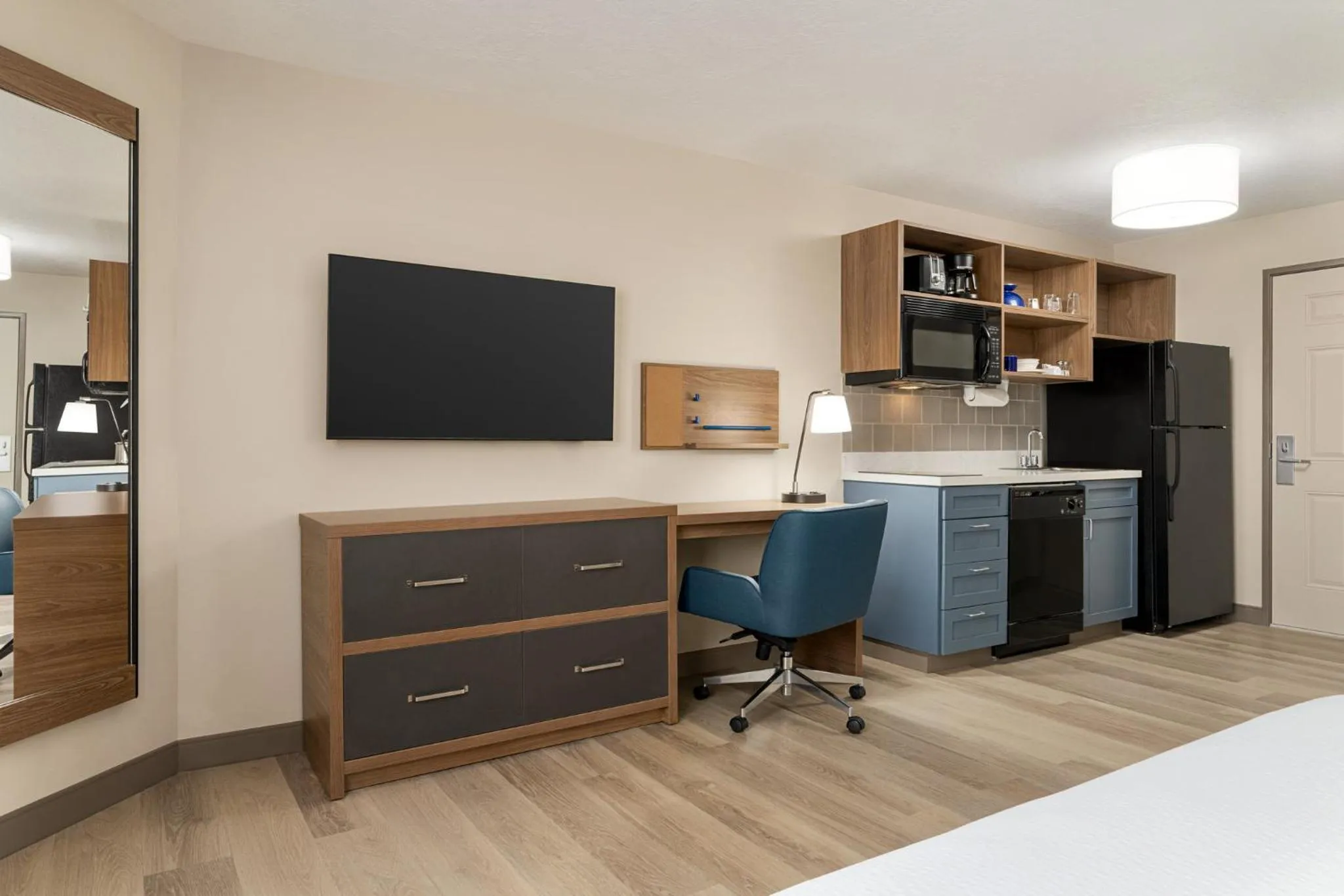 Photo of the whole room in Candlewood Suites Boise-Meridian by IHG