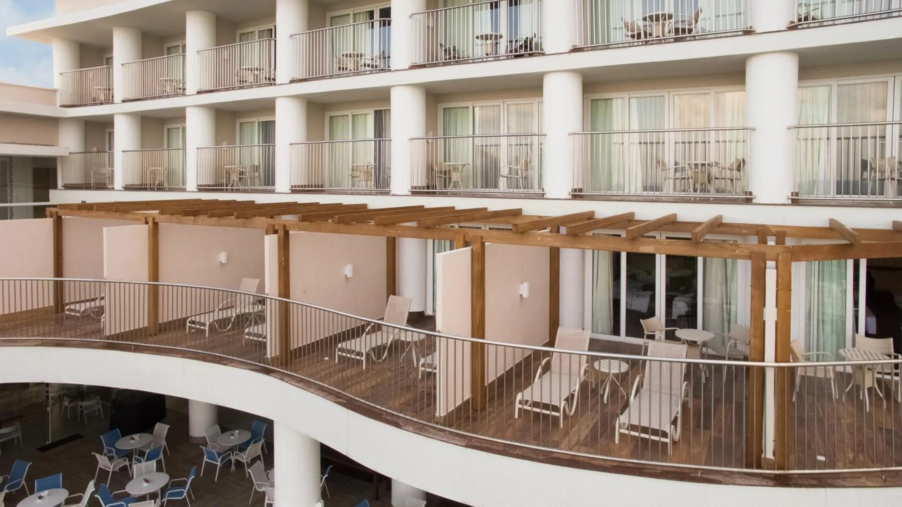 Day in Marupiara Resort by Wish