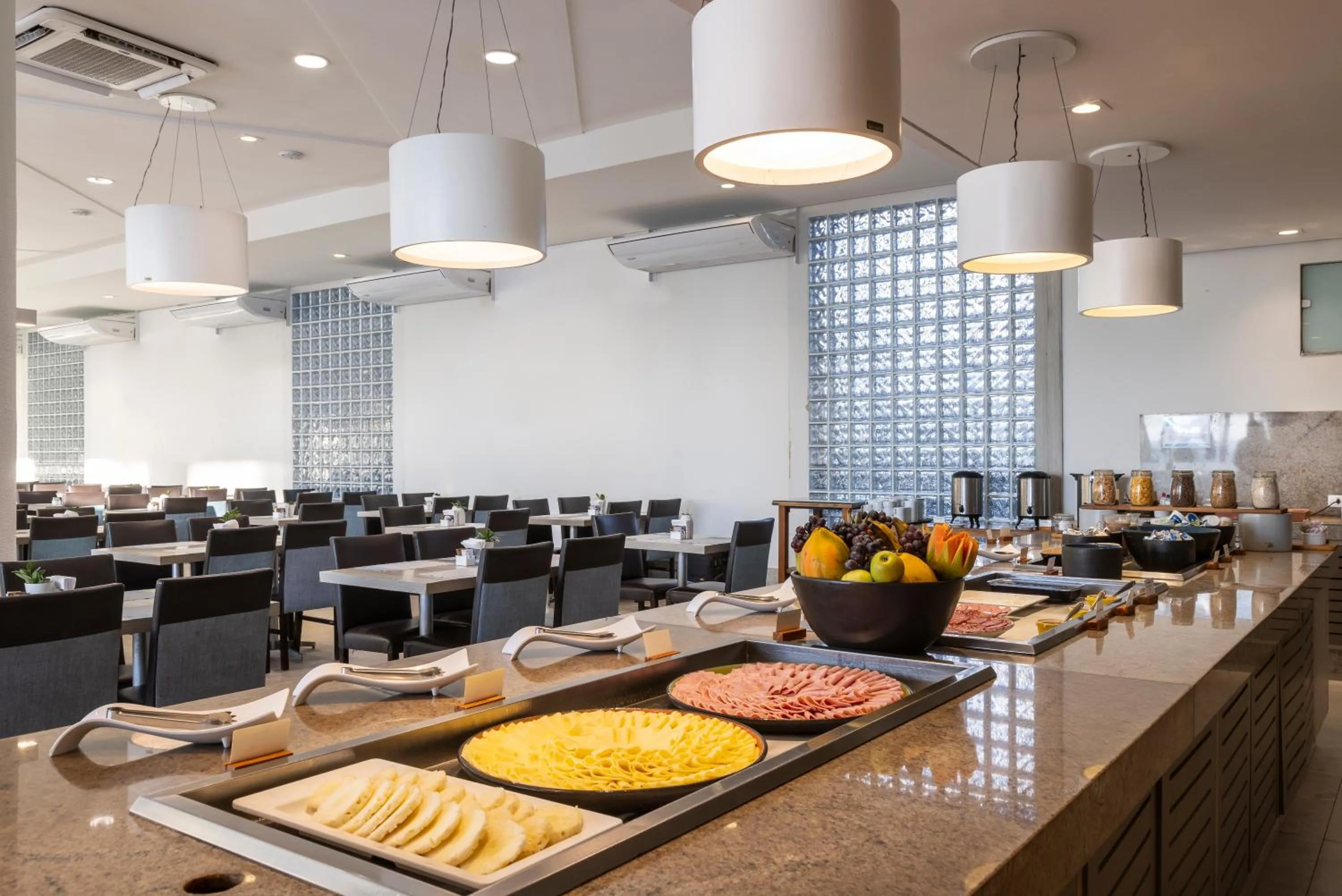 Restaurant/places to eat in Marupiara Resort by Wish