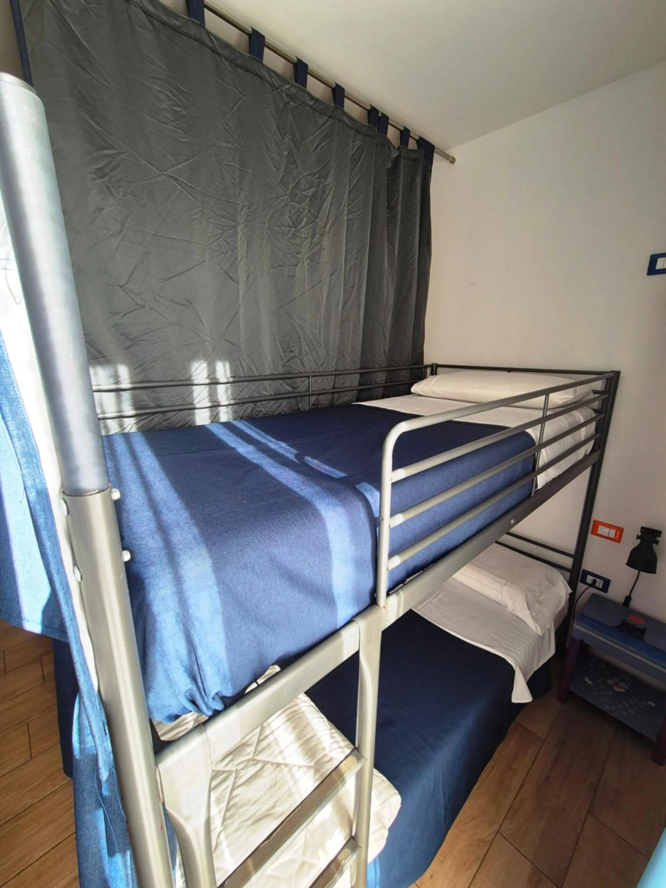 bunk bed, Bed in Timbuktu Hostel