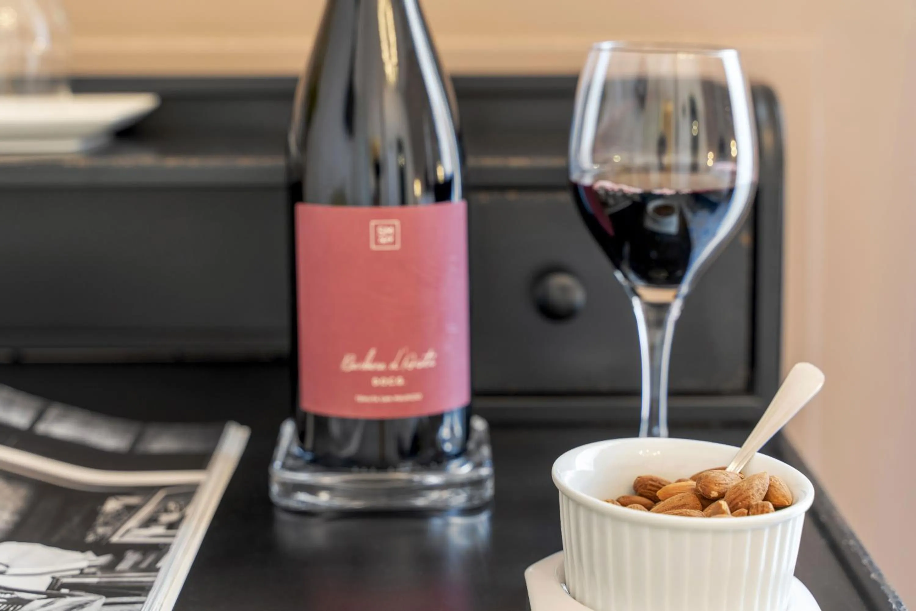 room service in Relais Antica Badia - San Maurizio 1619