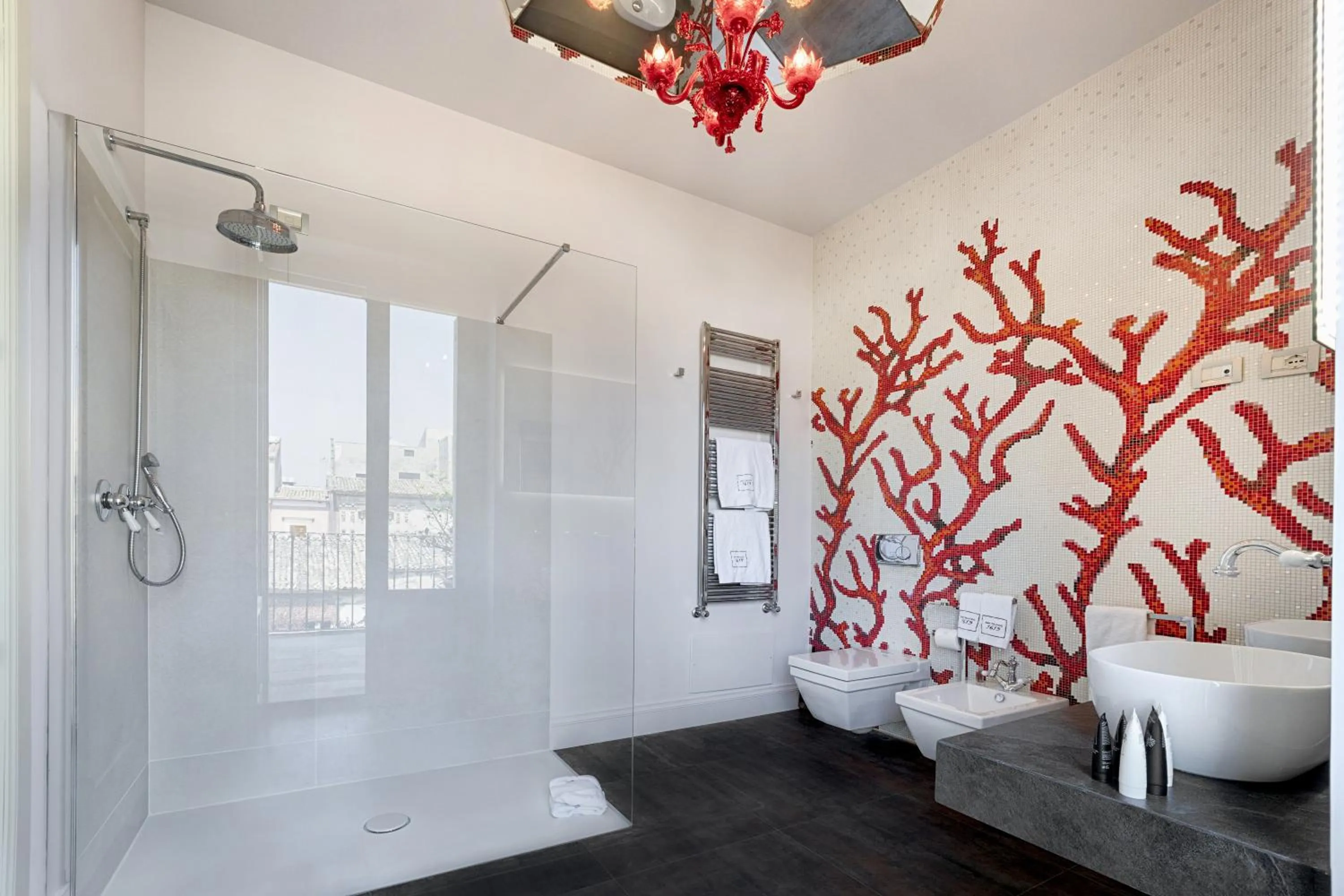 Bathroom in Relais Antica Badia - San Maurizio 1619