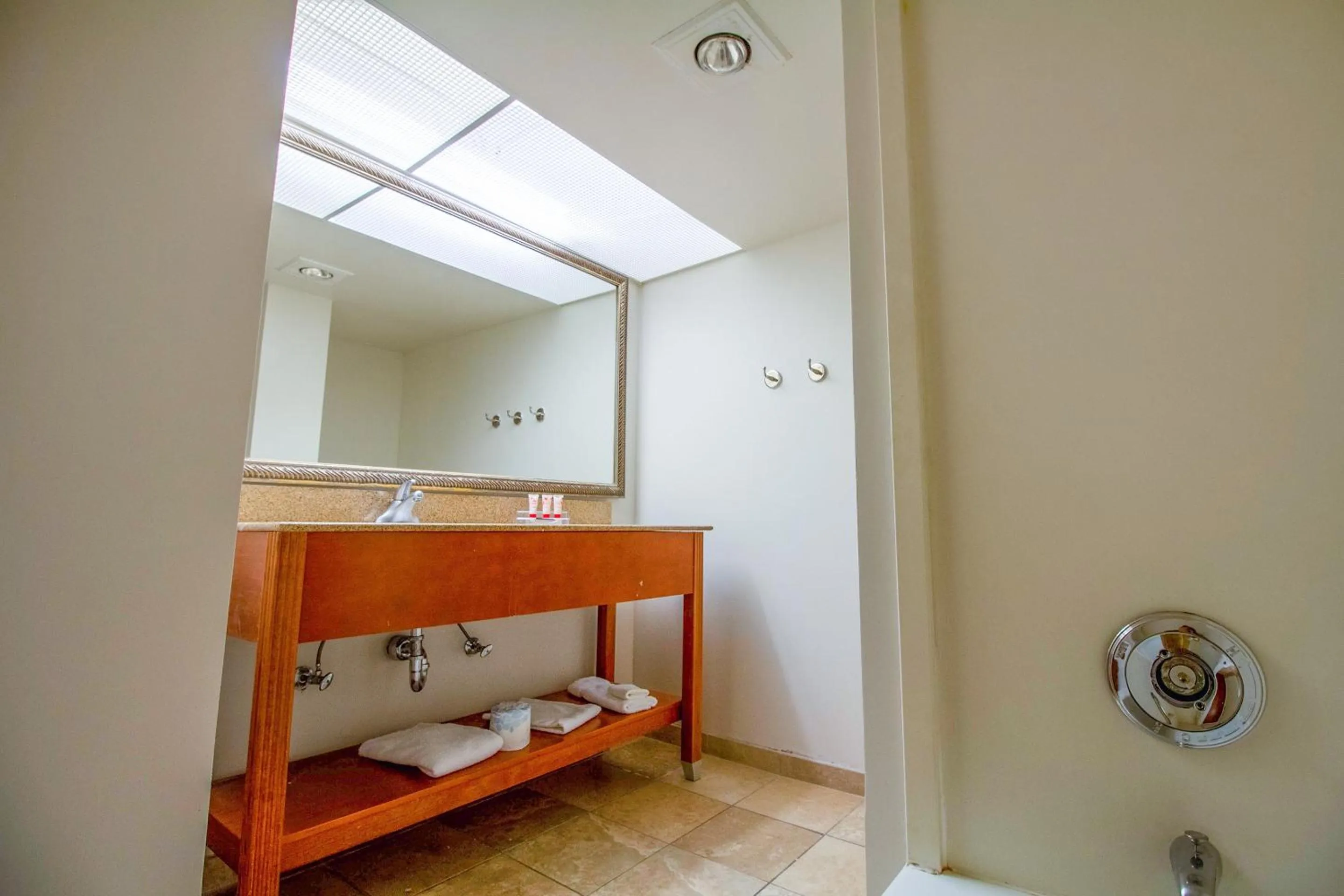 Bathroom, Bed in Tulsa Square Hotel Central, I-44 By OYO