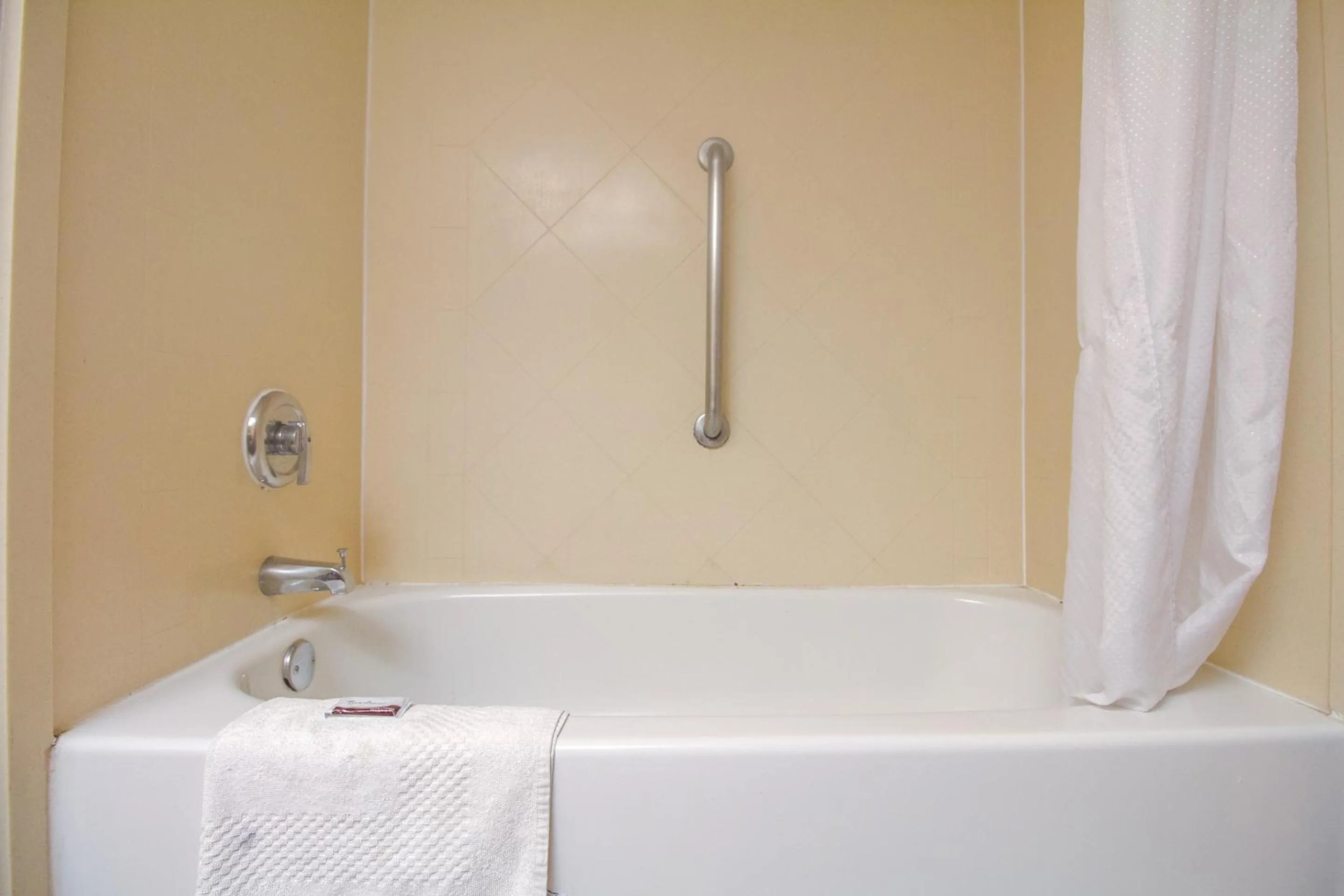 Bathroom in Tulsa Square Hotel Central, I-44 By OYO