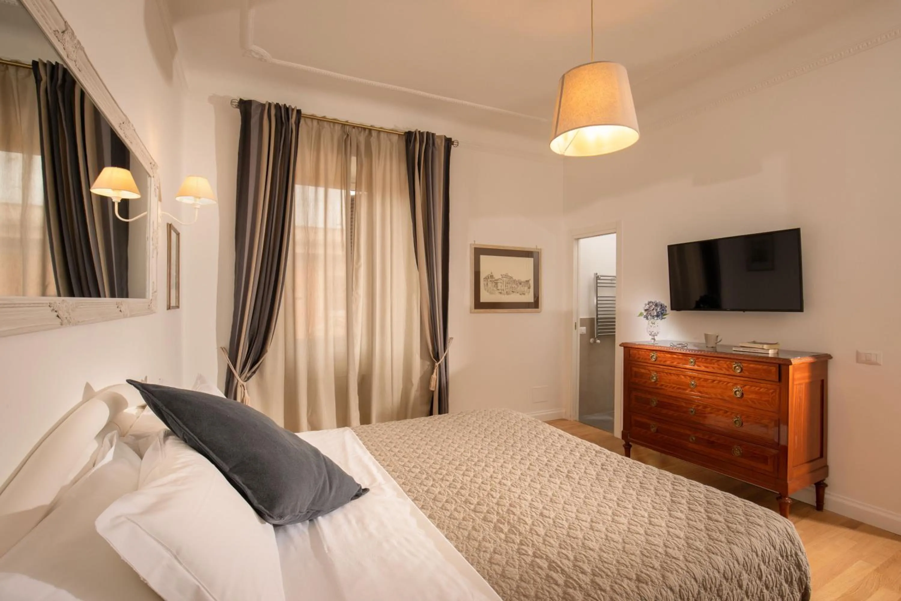 Bed in Domus Serafino