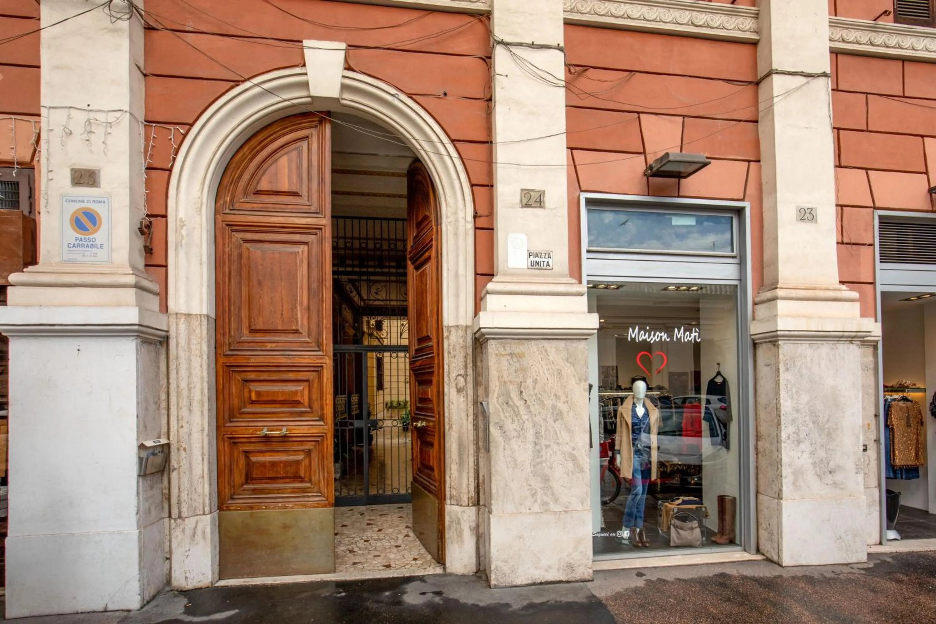 Domus Serafino