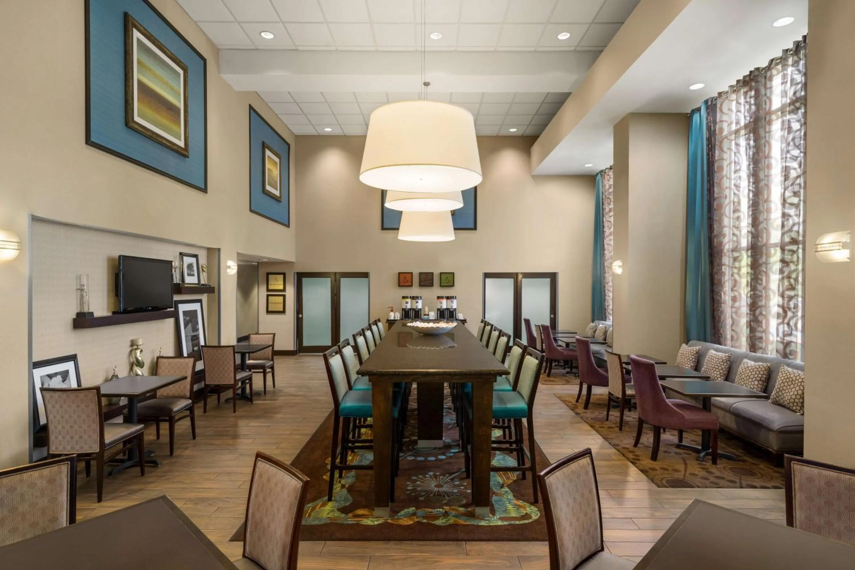 Lobby or reception in Hampton Inn & Suites Bluffton-Sun City