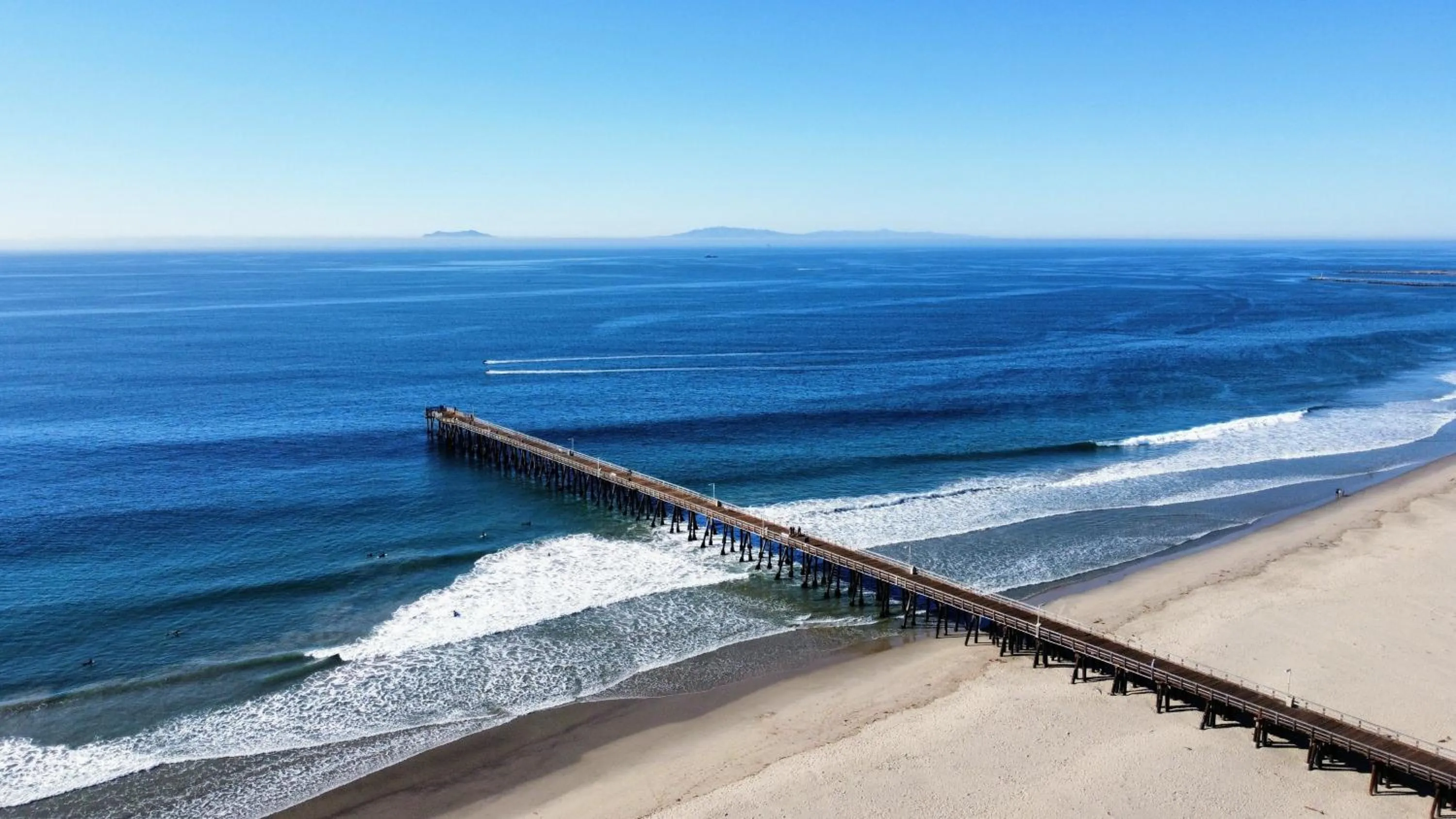 Natural landscape in Americas Best Value Inn Oxnard-Port Hueneme