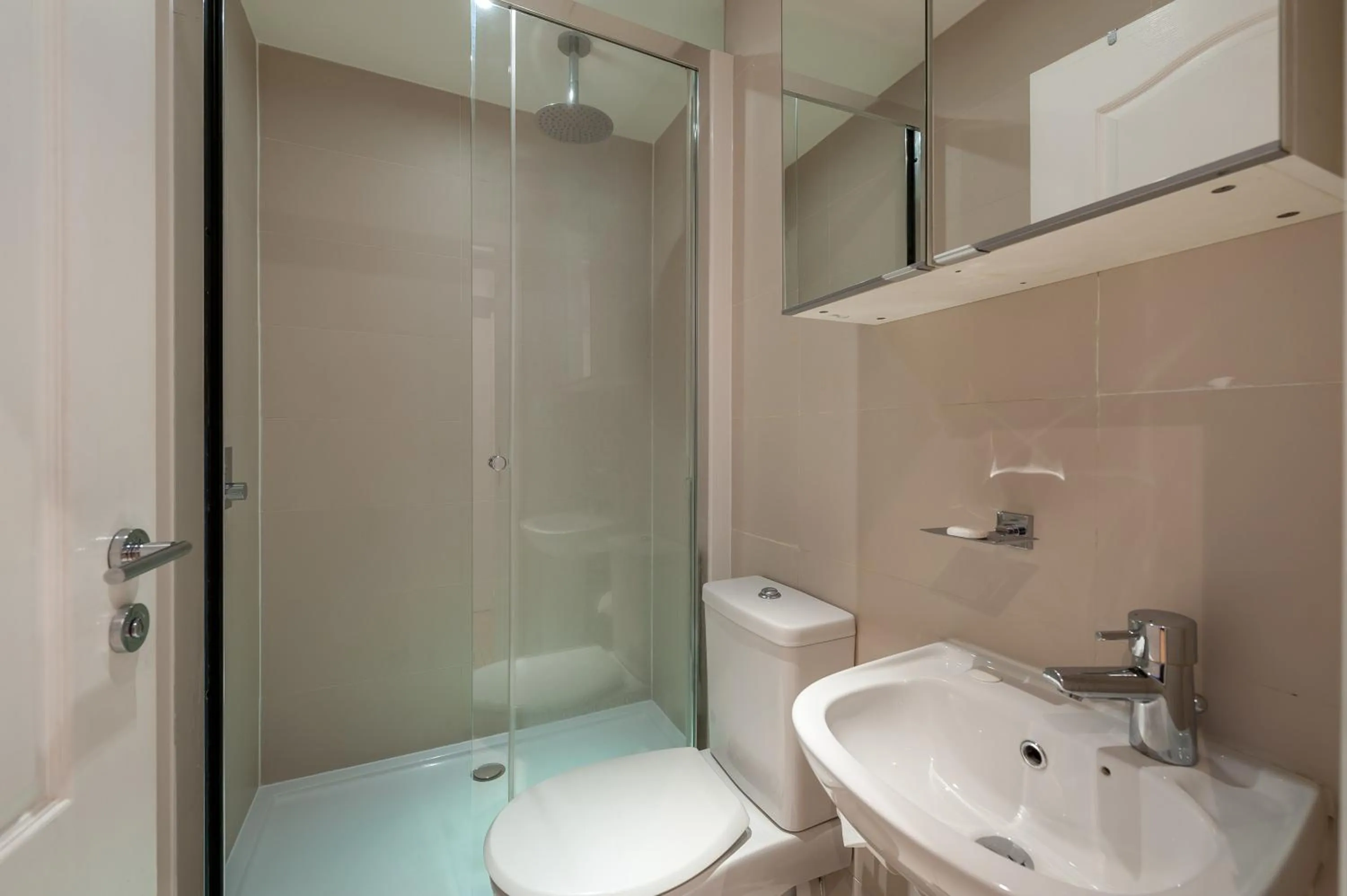 Bathroom in 12 London Street Apartments