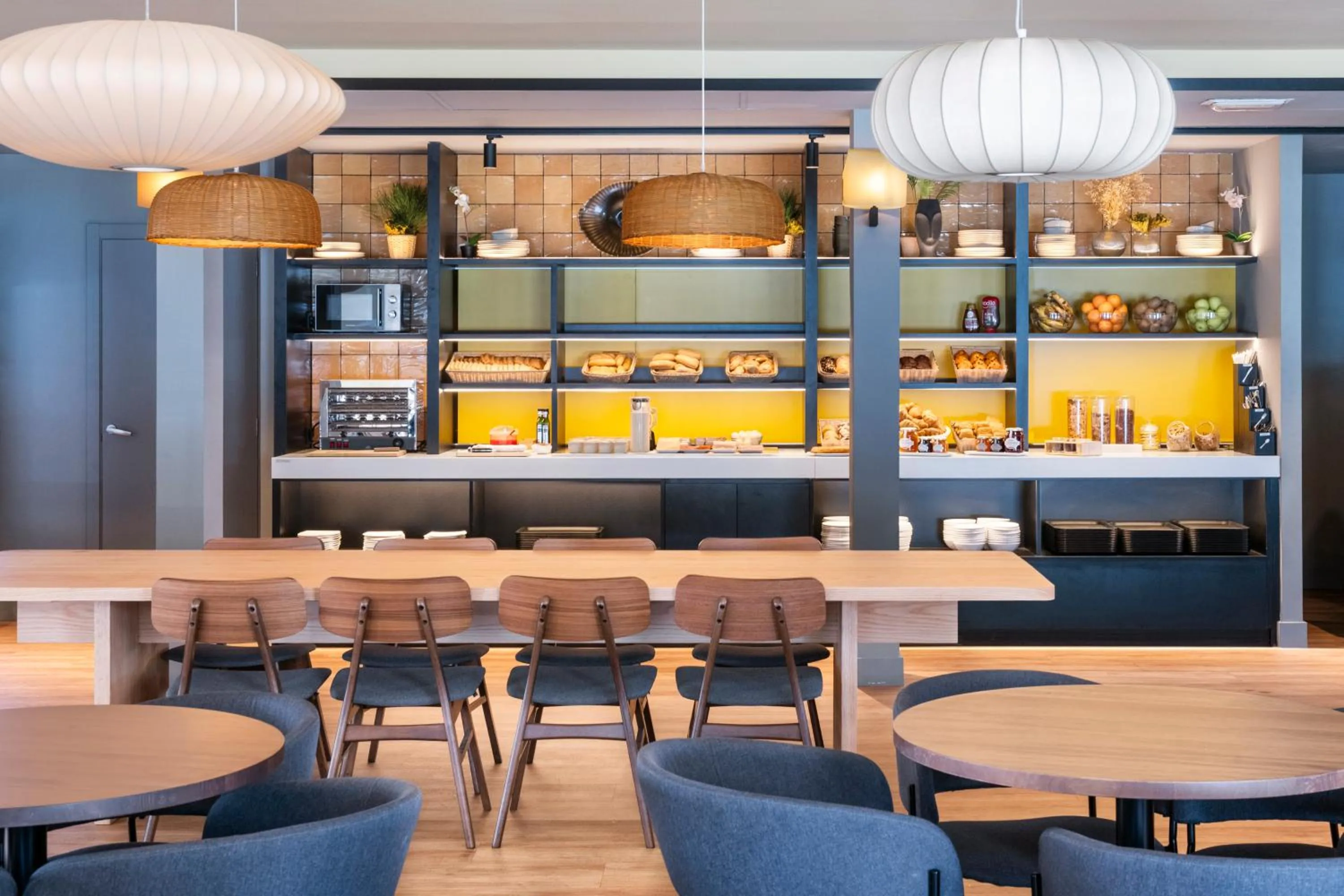 Seating area in B&B HOTEL Barcelona Mollet