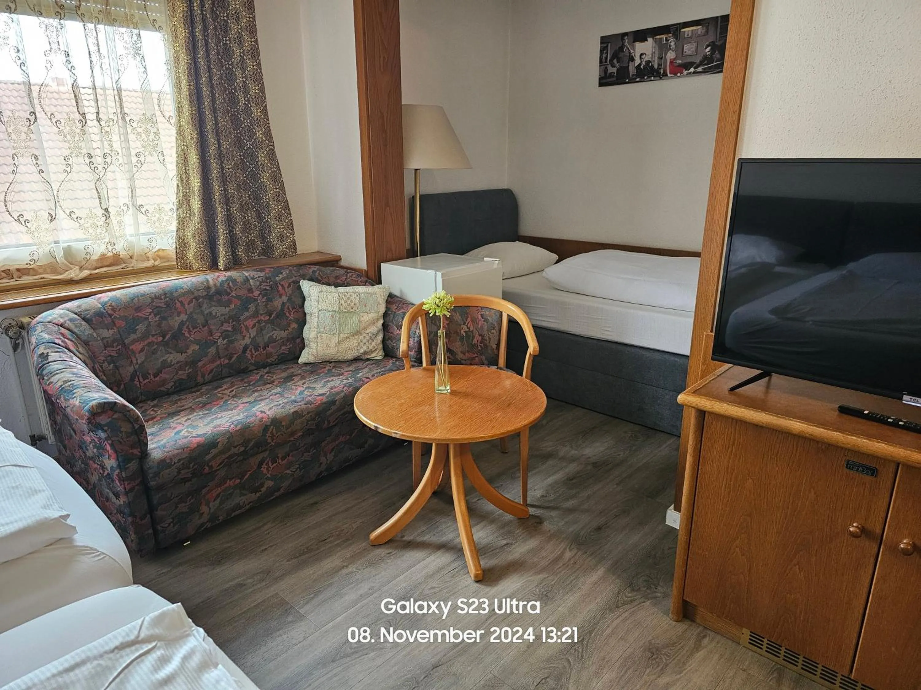 Bed in Hotel Shawi Erzhausen