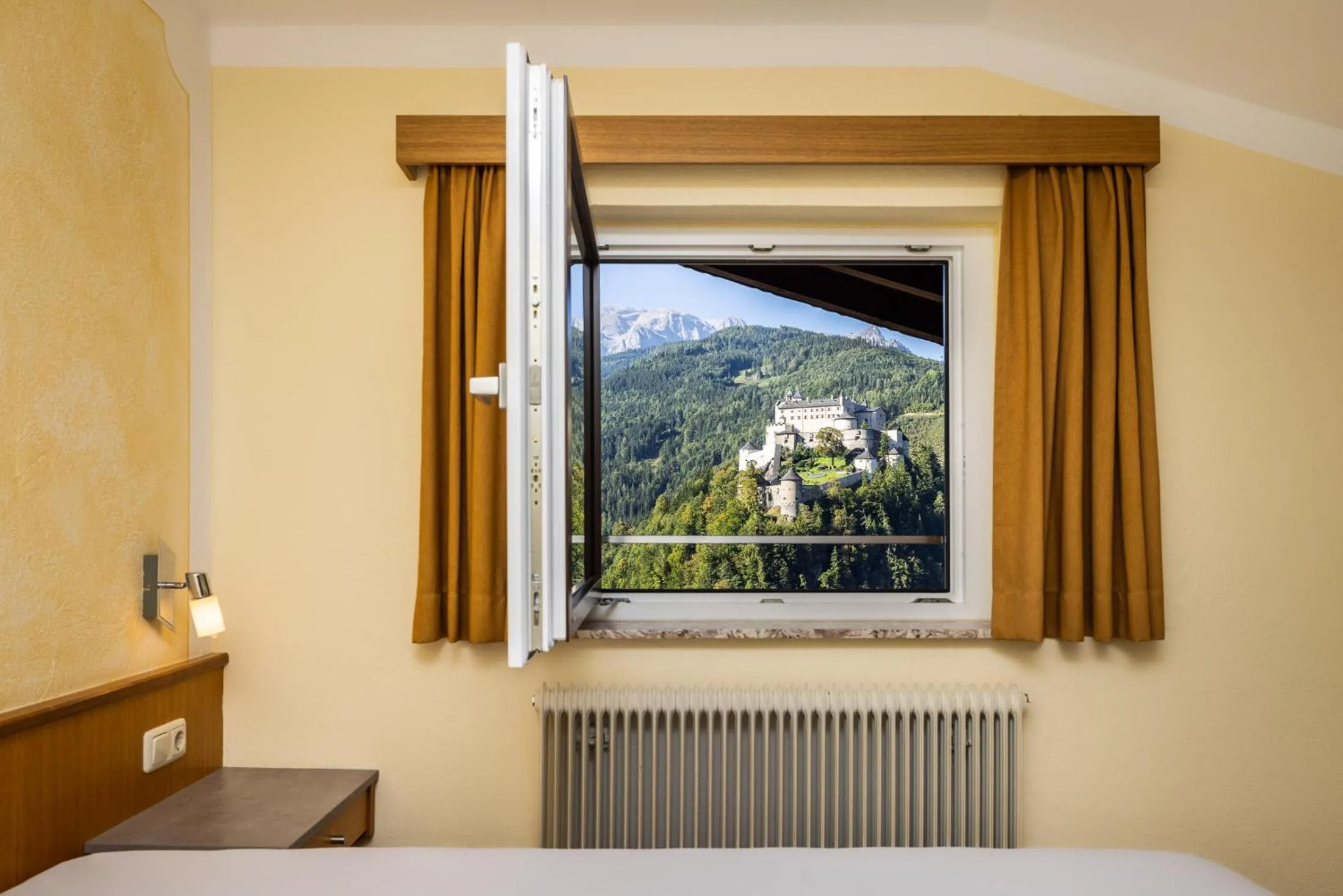 Landmark view in Der Burgblick-Adults Only
