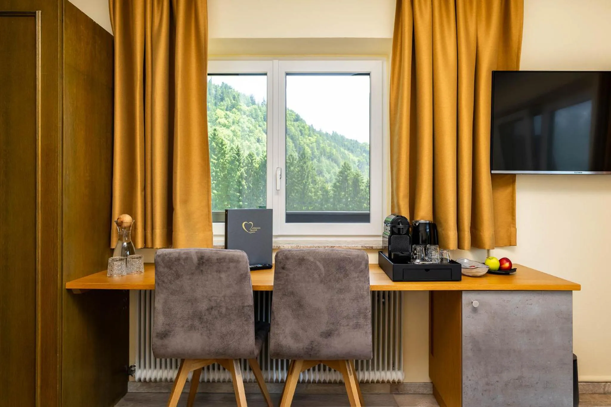 Coffee/tea facilities in Der Burgblick-Adults Only