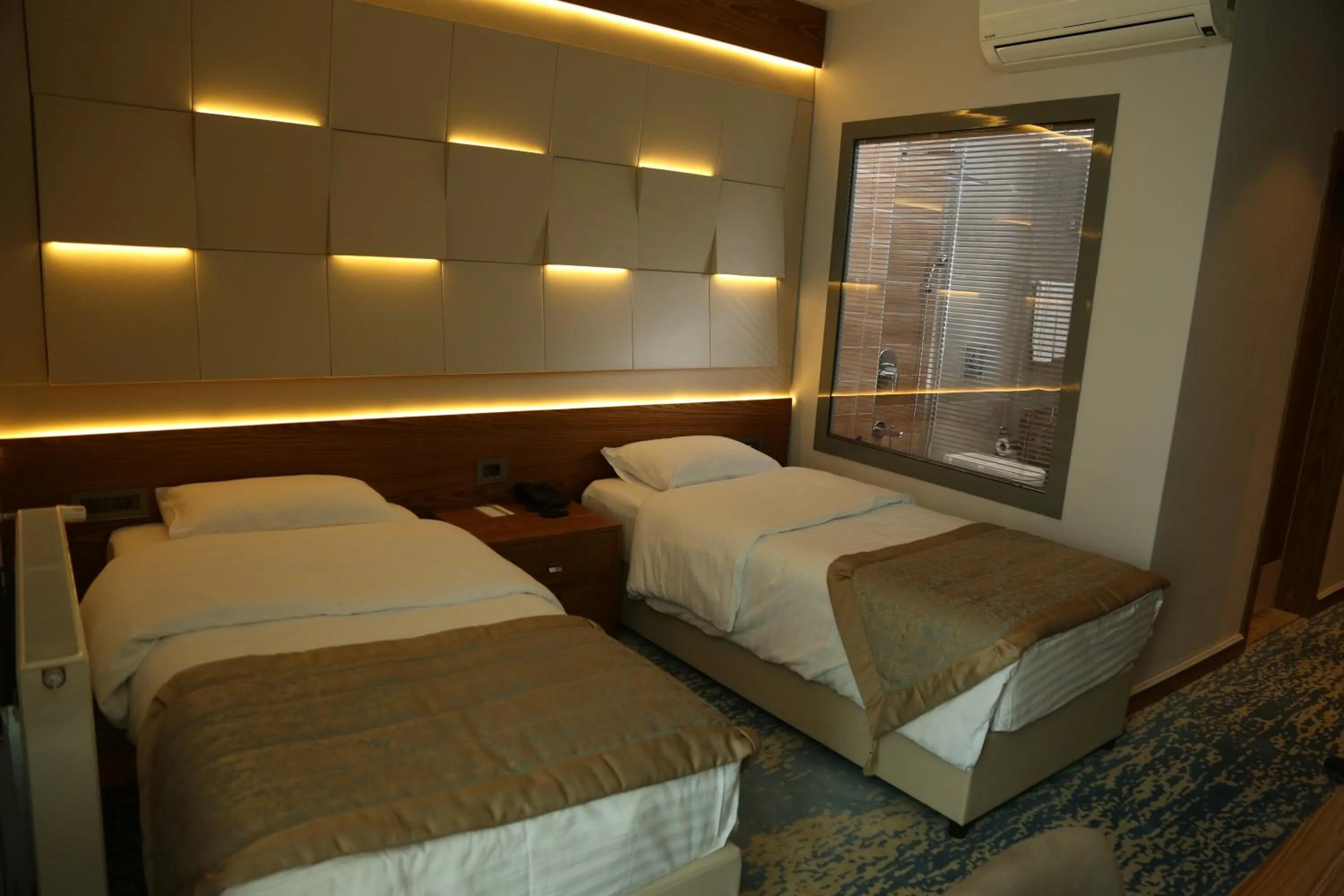 Bed in Panaroma Damla Otel