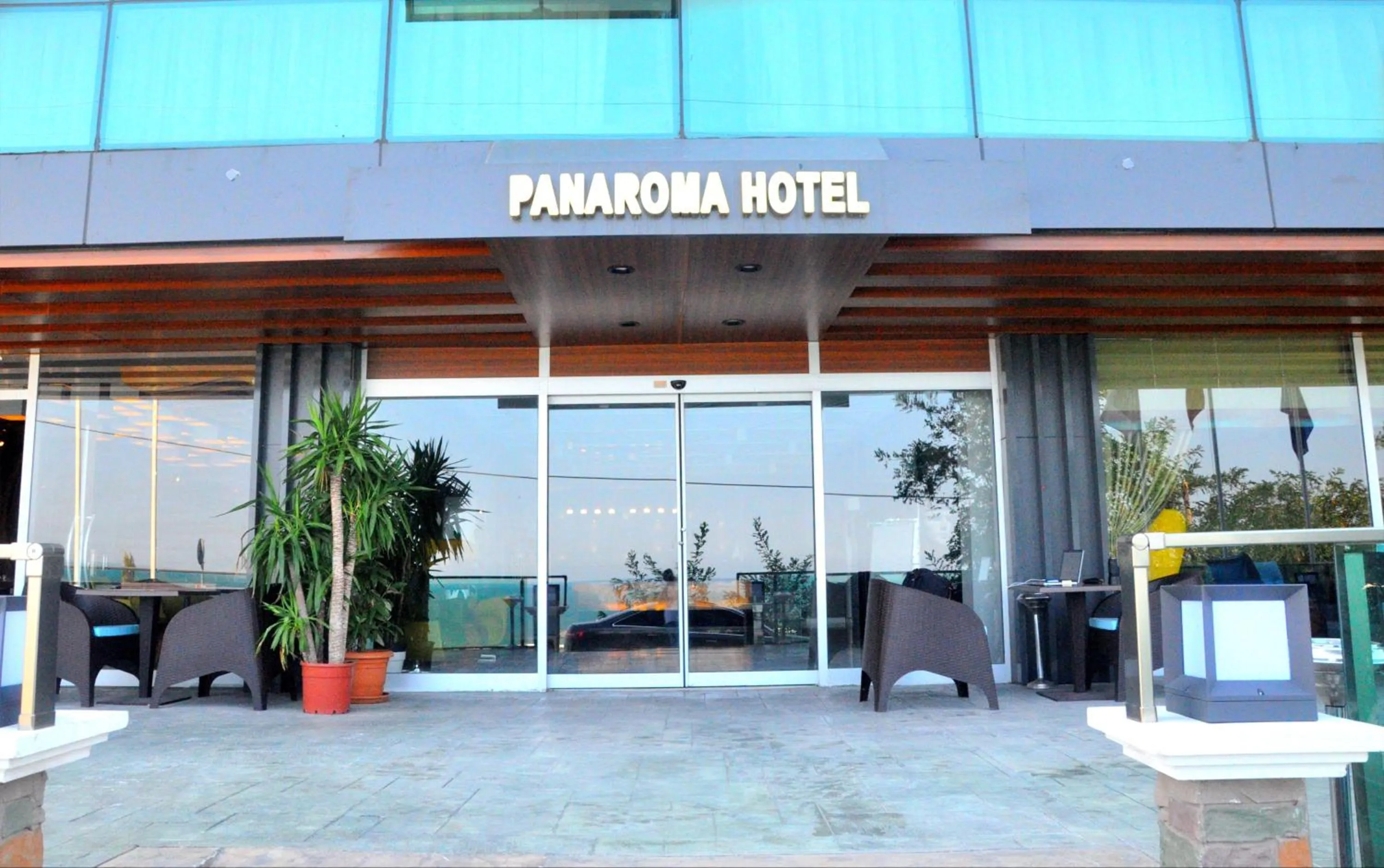 Facade/entrance in Panaroma Damla Otel
