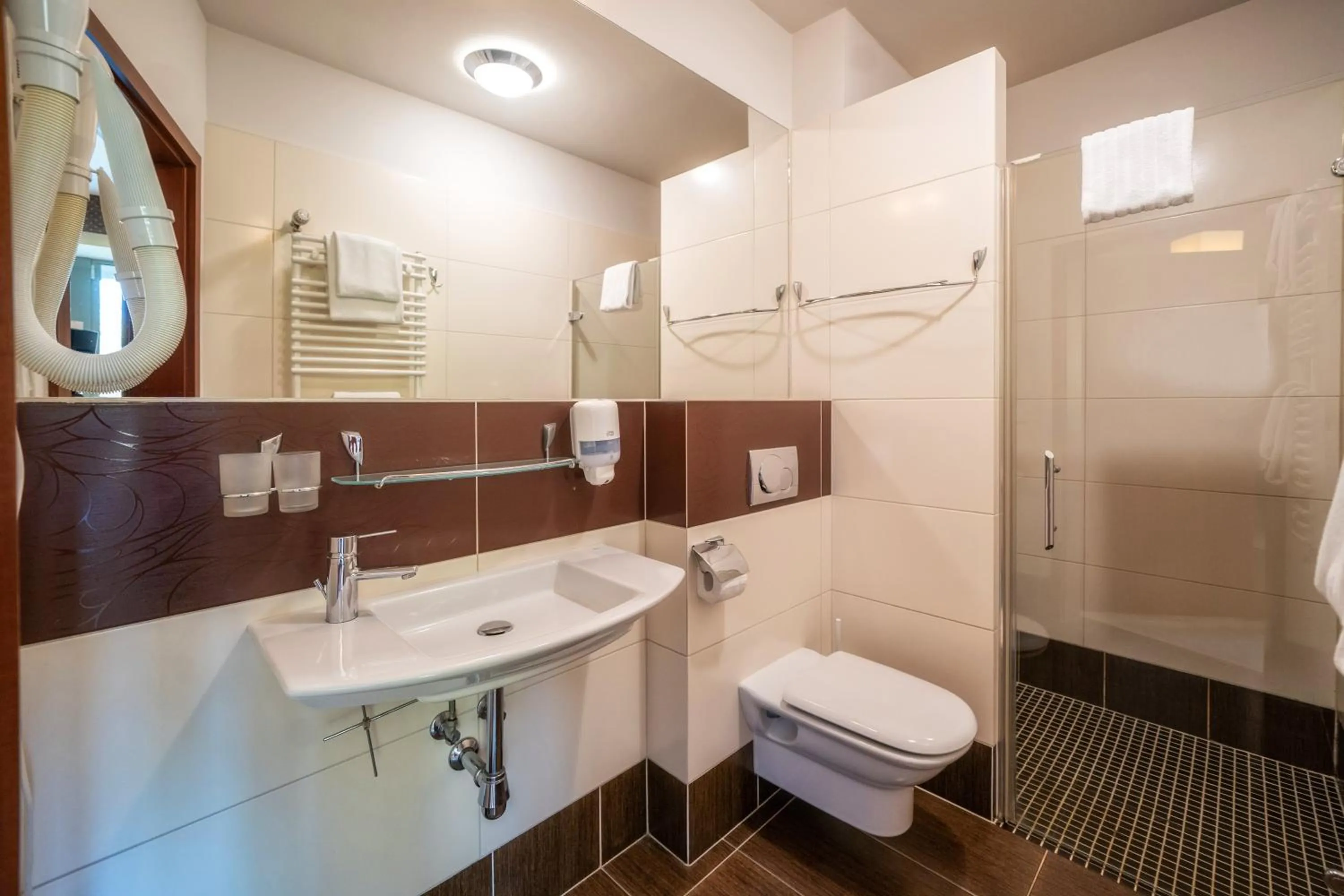 Bathroom in Hotel Murowanica