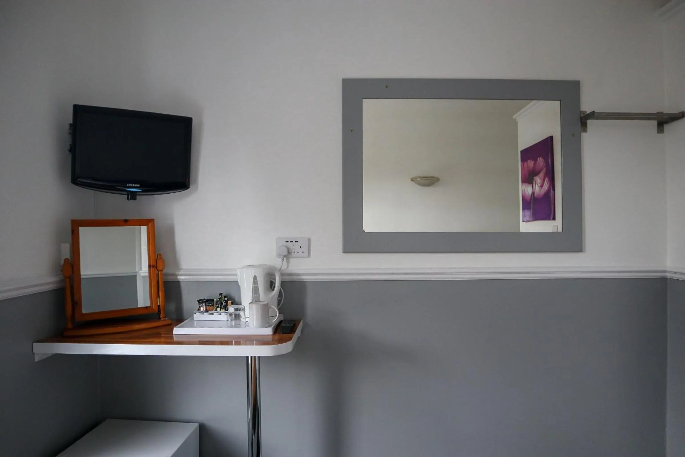 TV and multimedia in Hotel 261