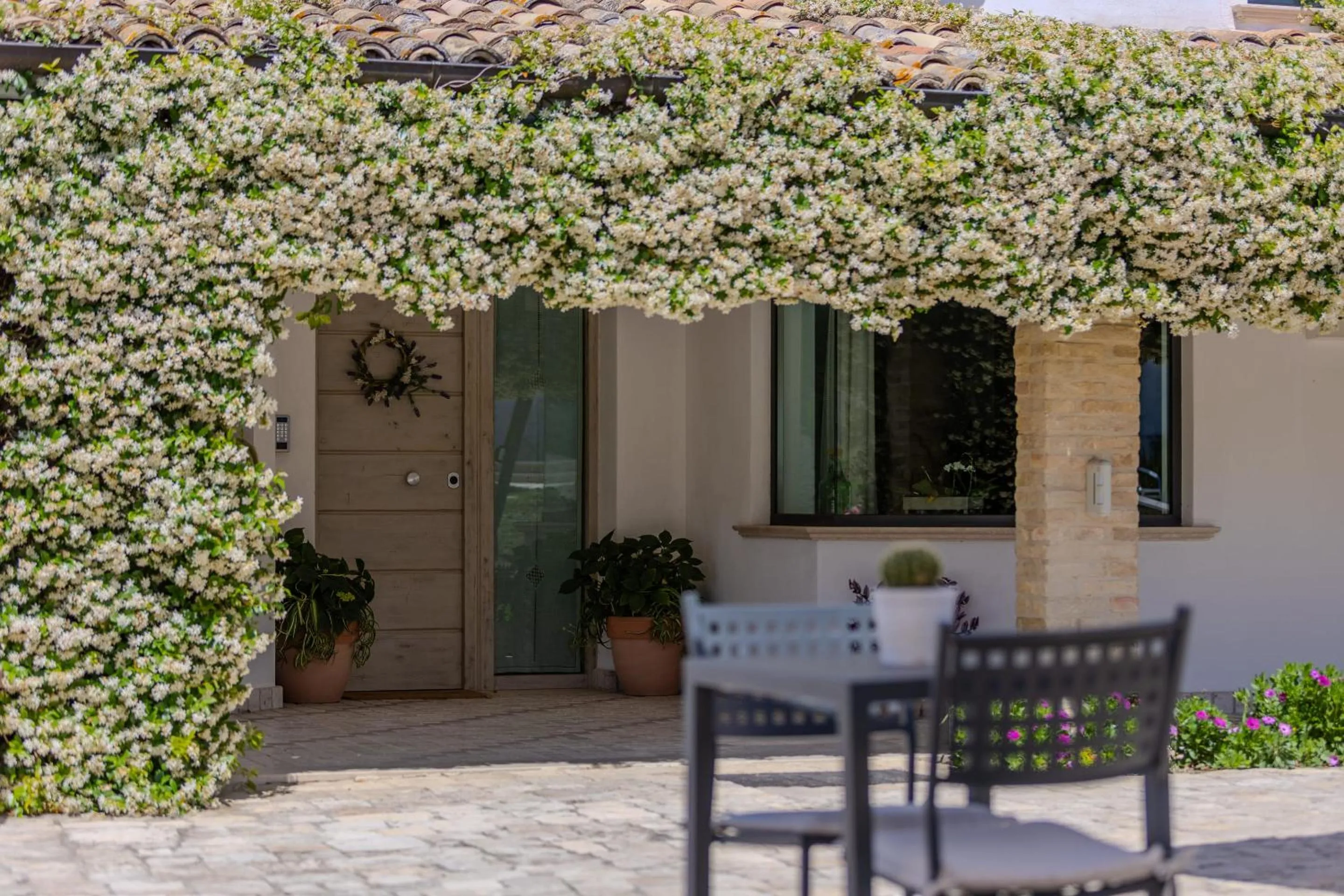 Property building in Villaggio Cristina