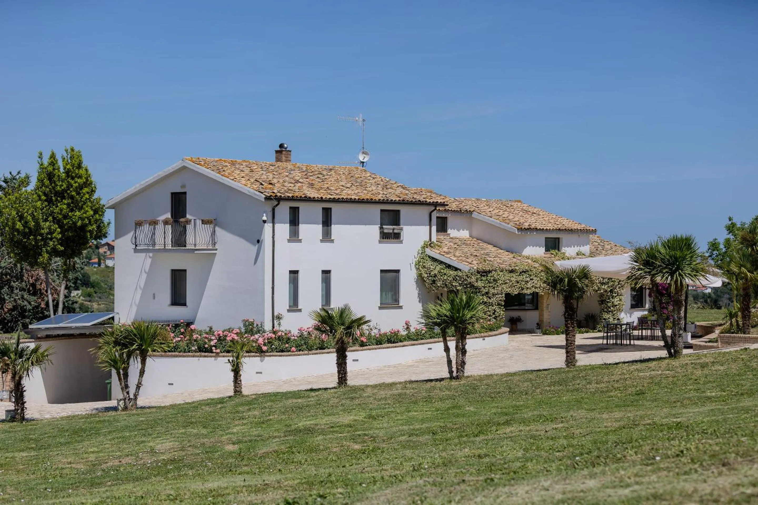 Property building in Villaggio Cristina